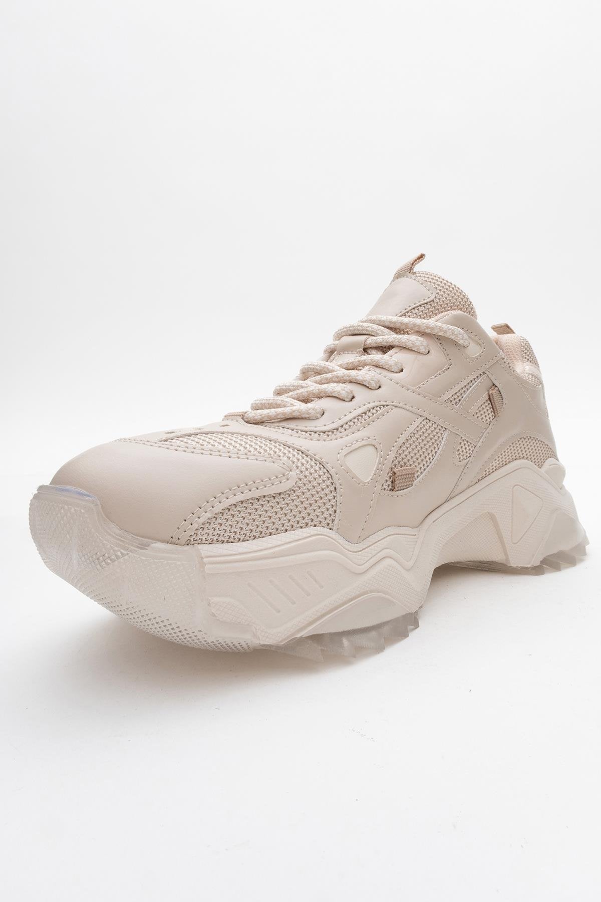 Loretta - Beige Sneaker – heel view showing leather, Vowalisse