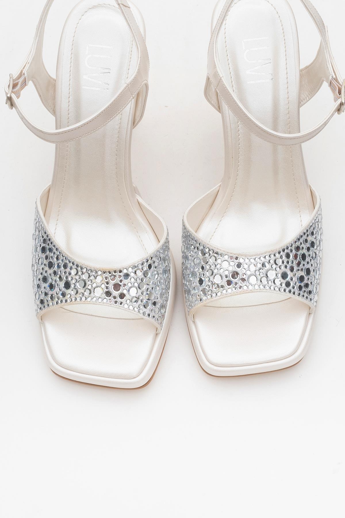 Anche - Pearl Jeweled Evening Shoe – side view showing pearl, leather, Vowalisse