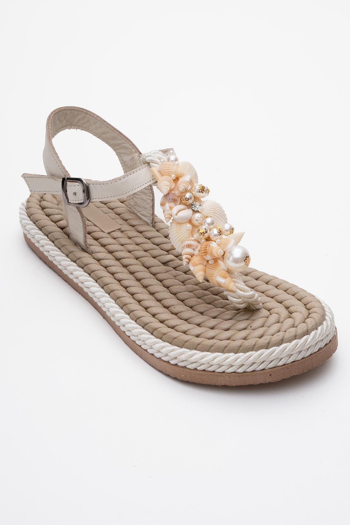 Lely Beige Leather Thong Sandal – detail view showing lace, leather, red, Vowalisse