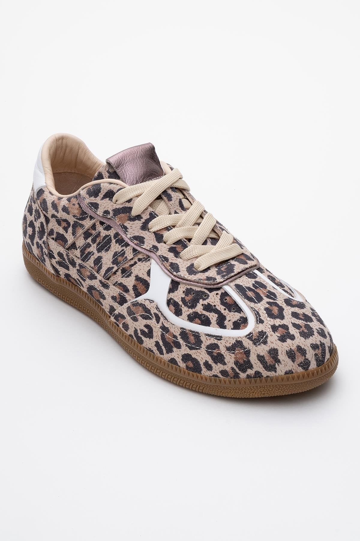 Shiva - Black/Yellow Patterned Genuine Leather Casual Sneaker – detail view showing leather, black, Vowalisse