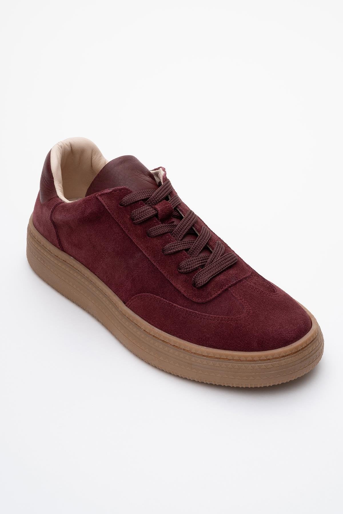 Fiore - Burgundy Leather Sneakers – detail view showing leather, red, Vowalisse