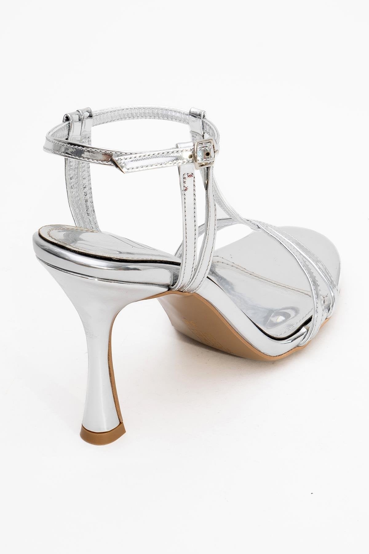 Credo - Silver High Heel Shoe – back view showing leather, metallic, silver, Vowalisse