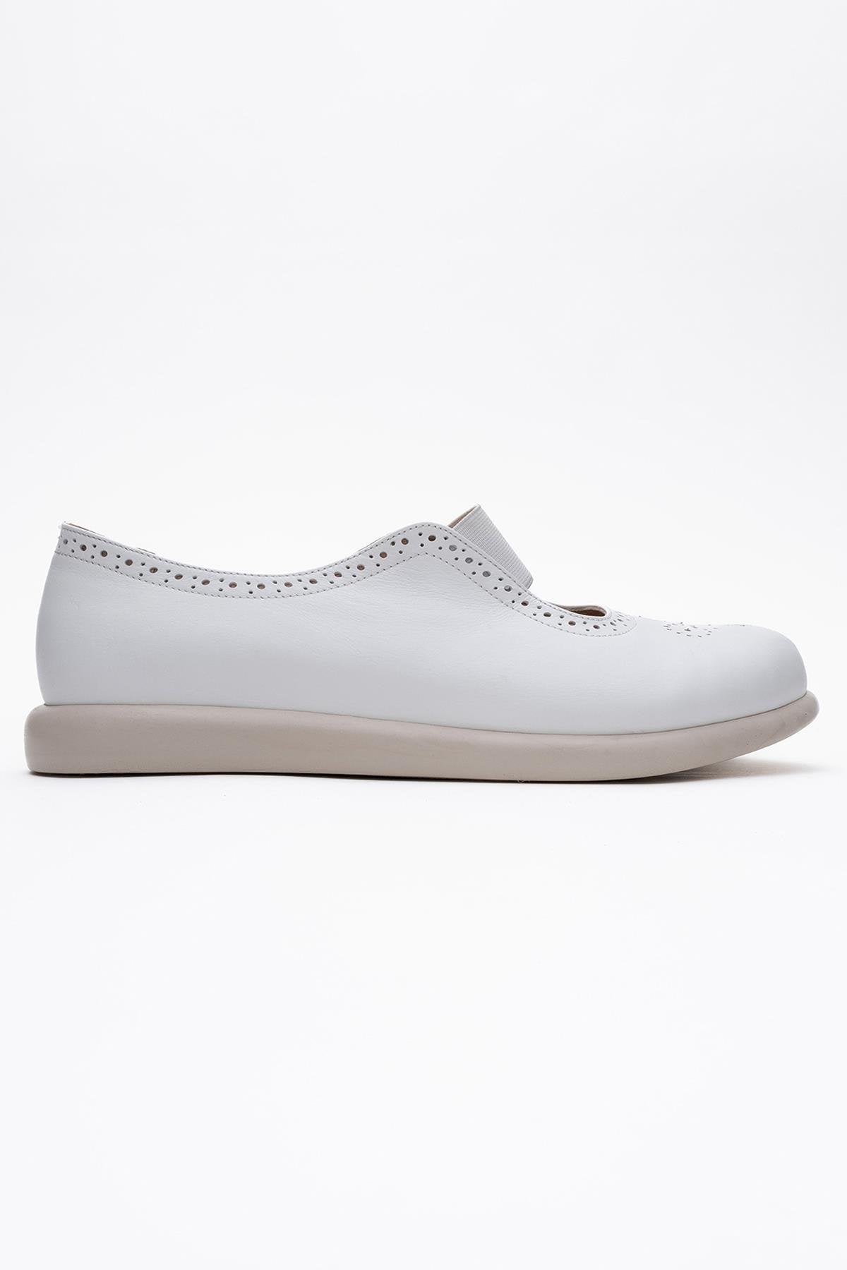 CHELLE White Elastic Leather Flat – top view showing leather, white, Vowalisse