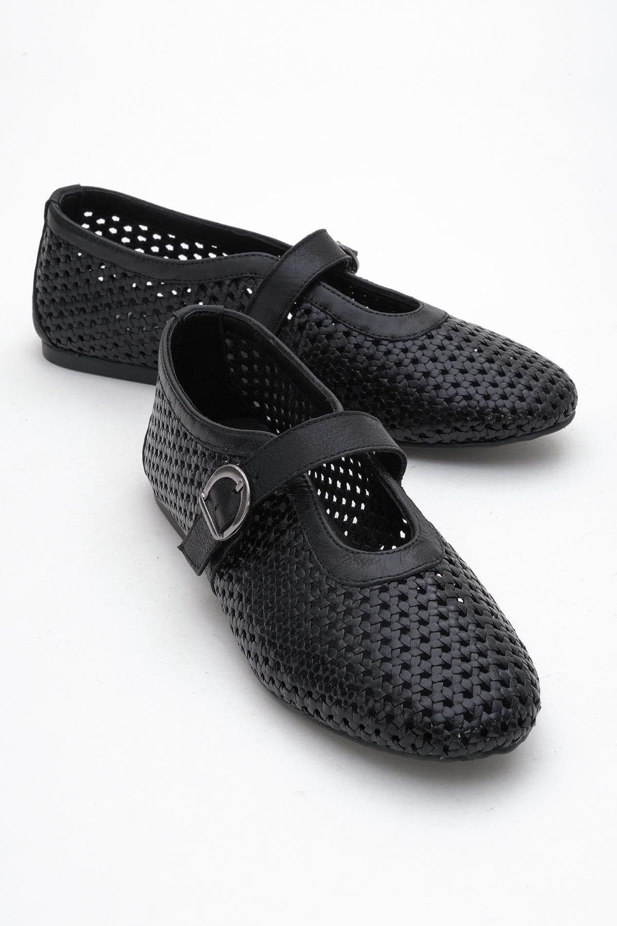 MIRELLA Black Braided Leather Ballet Flats – front three-quarter view showing leather, black, Vowalisse