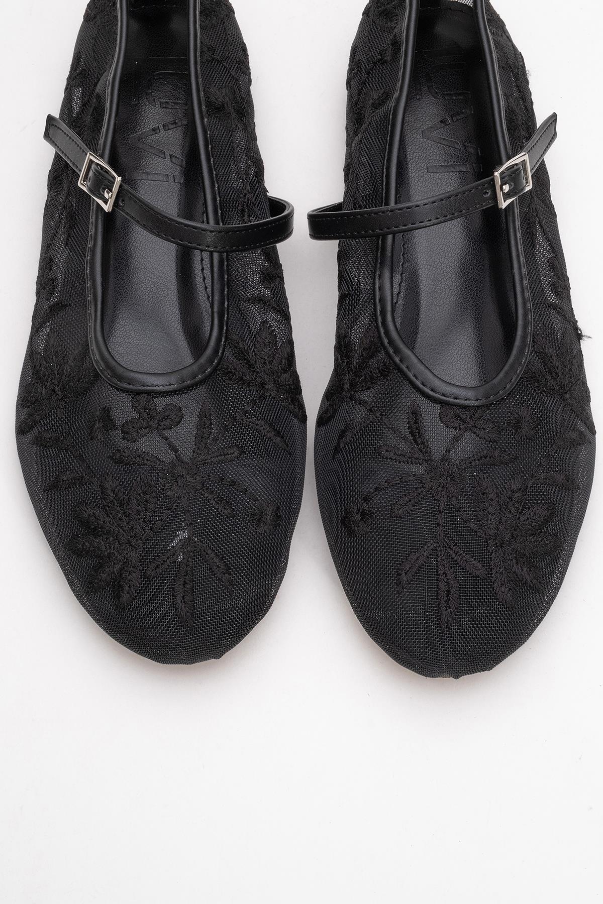Juny Black Mesh Floral Embroidery Ballet Flat – side view showing leather, mesh, black, Vowalisse