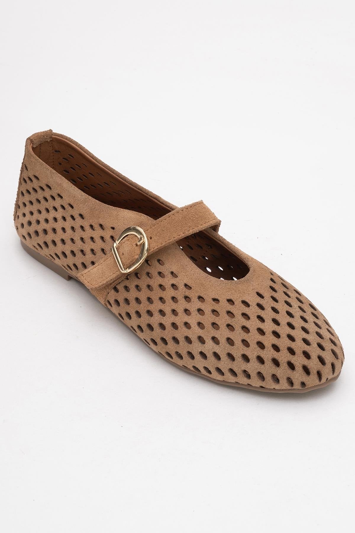Arian Cognac Brown Suede Leather Ballet Flat – detail view showing leather, suede, red, Vowalisse