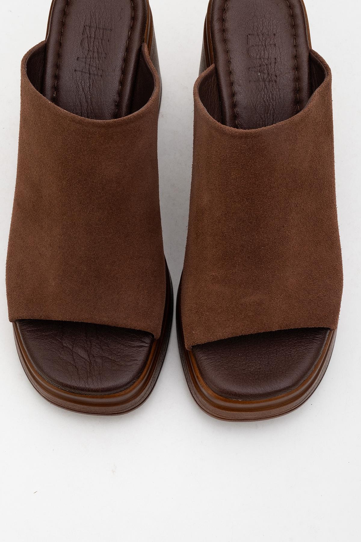 Nola - Dark Brown Suede Leather Heeled Mules – side view showing leather, suede, Vowalisse