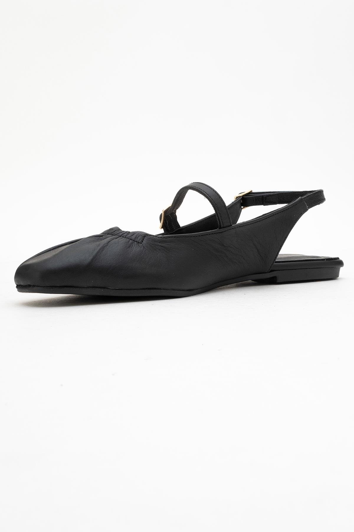 BRITNEY Black Leather Closed-Toe Sandal – heel view showing leather, black, red, Vowalisse