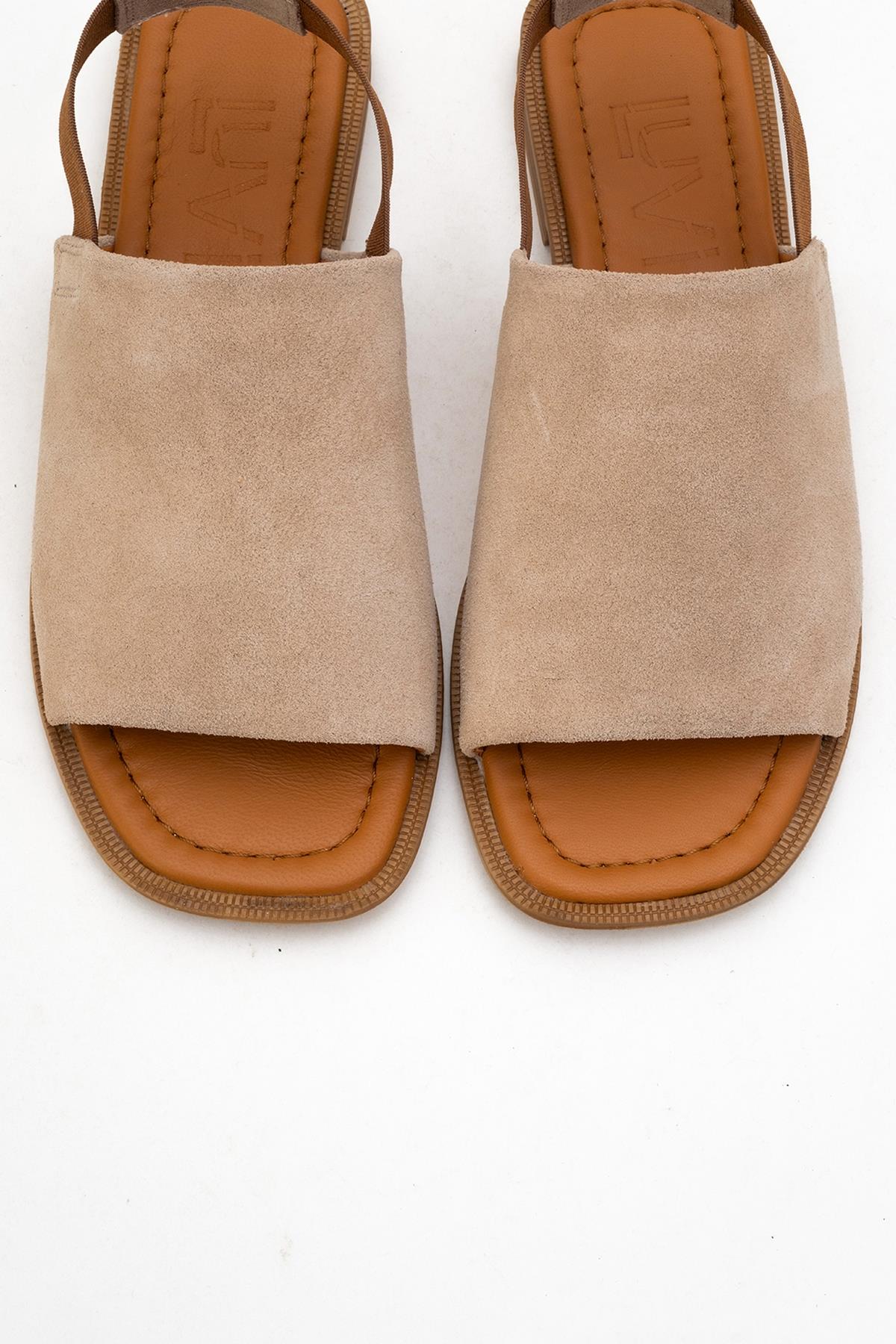 Fuela - Beige Suede Leather Sandals – side view showing leather, suede, Vowalisse