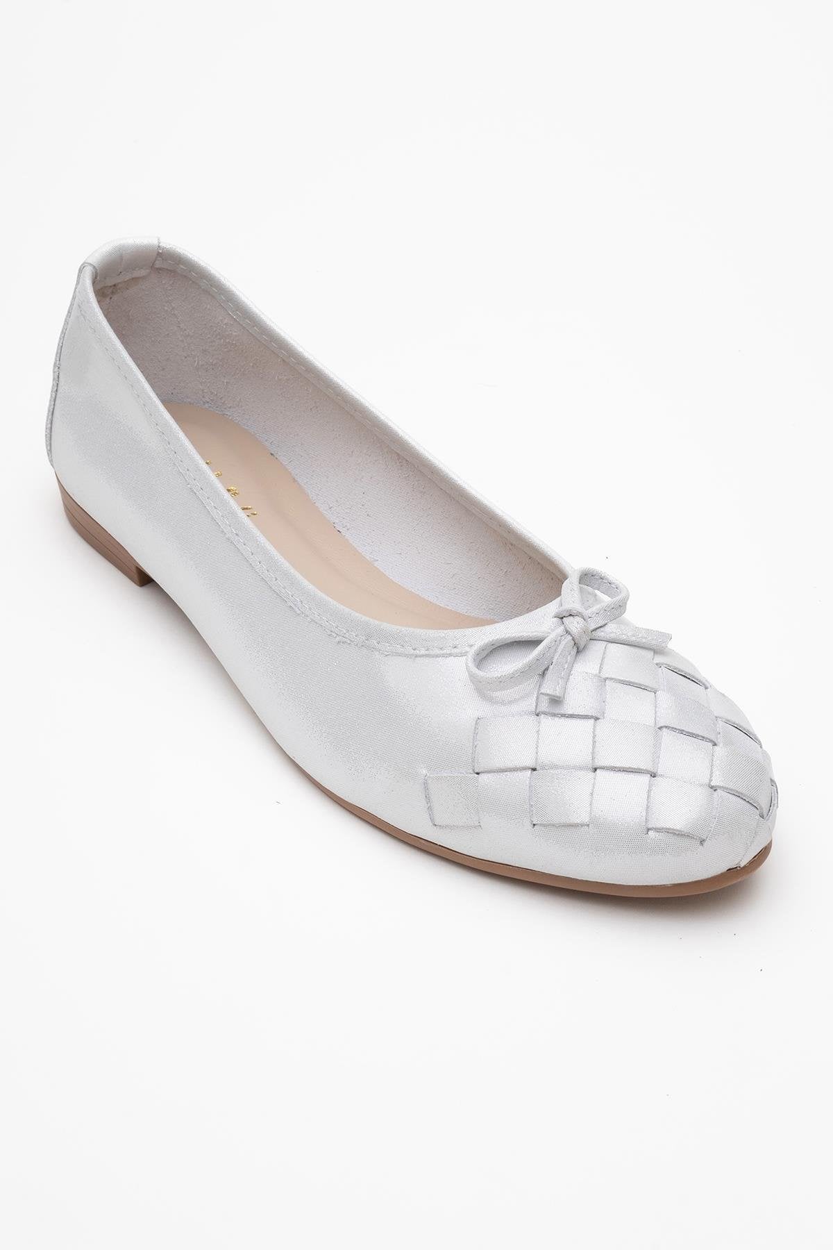 03 - White Glitter Genuine Leather Ballet Flat – detail view showing leather, glitter, white, Vowalisse