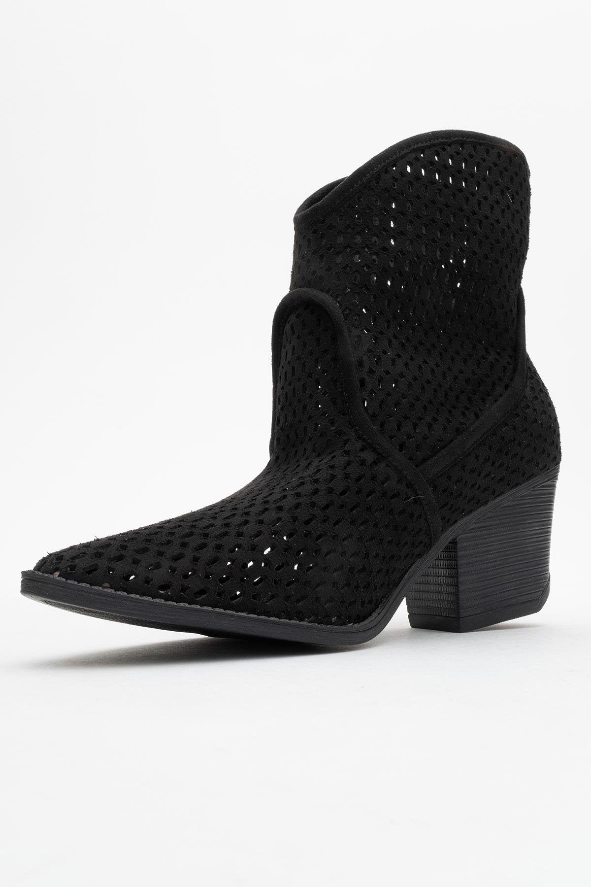 Pera Black Block Heel Boot – sole view showing leather, black, Vowalisse