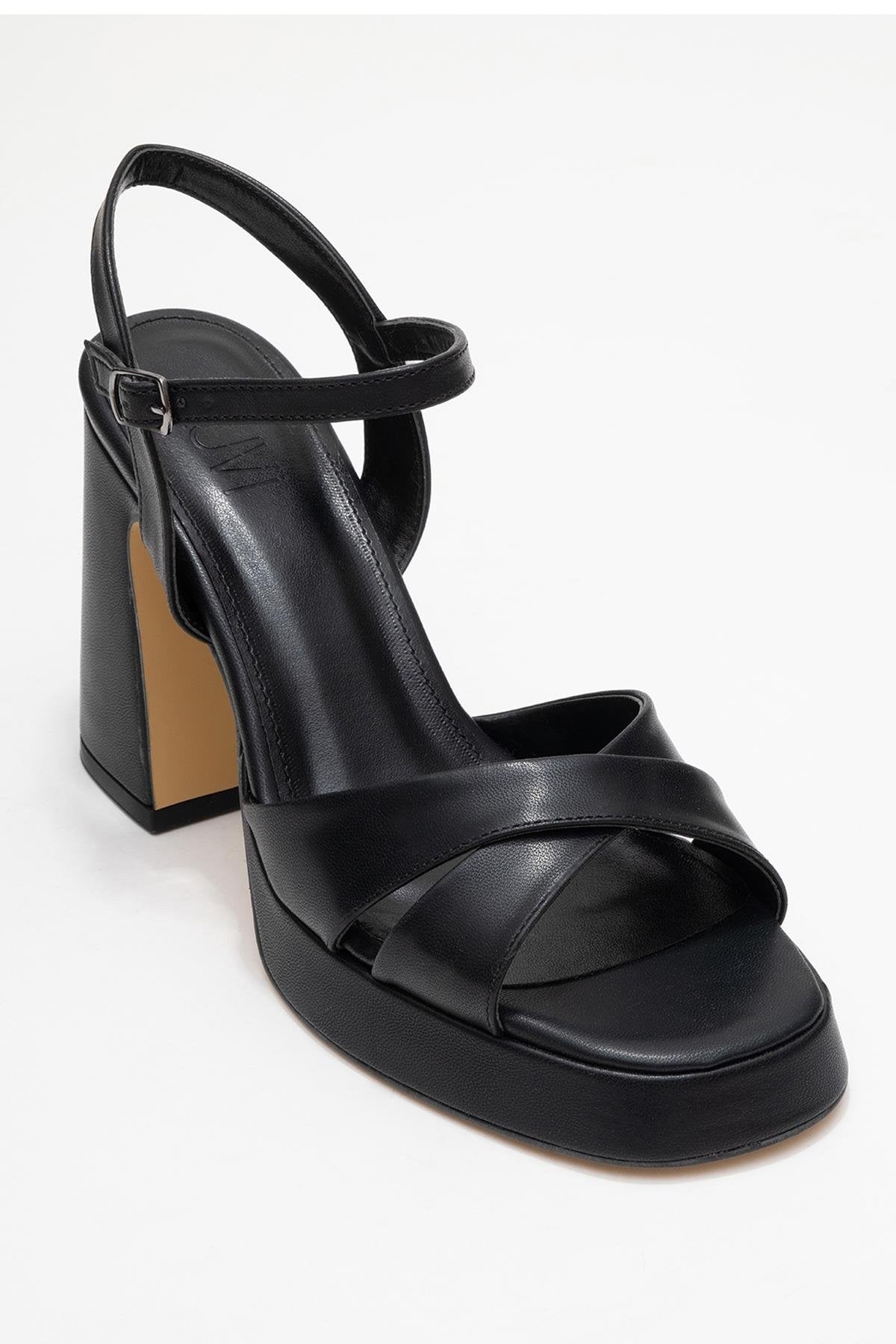 Lello - Black Platform Heel Shoe – detail view showing leather, black, Vowalisse