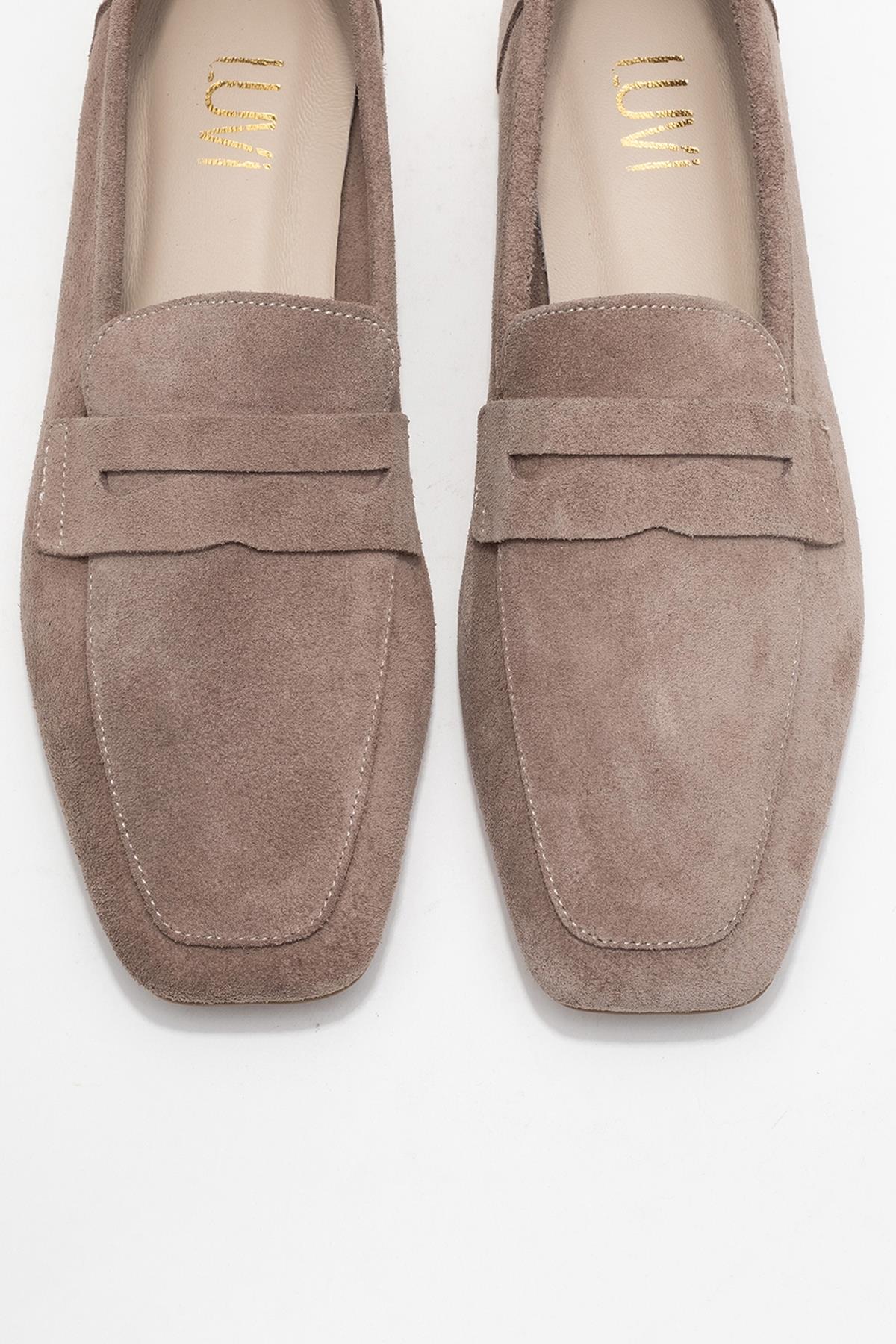 Morne - Taupe Suede Genuine Leather Loafer – side view showing leather, suede, Vowalisse