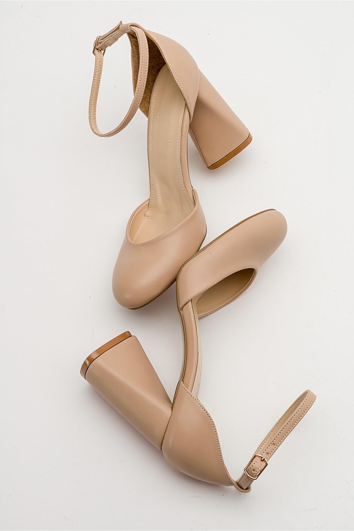 Oslo - Beige Heeled Shoe – back view showing leather, Vowalisse