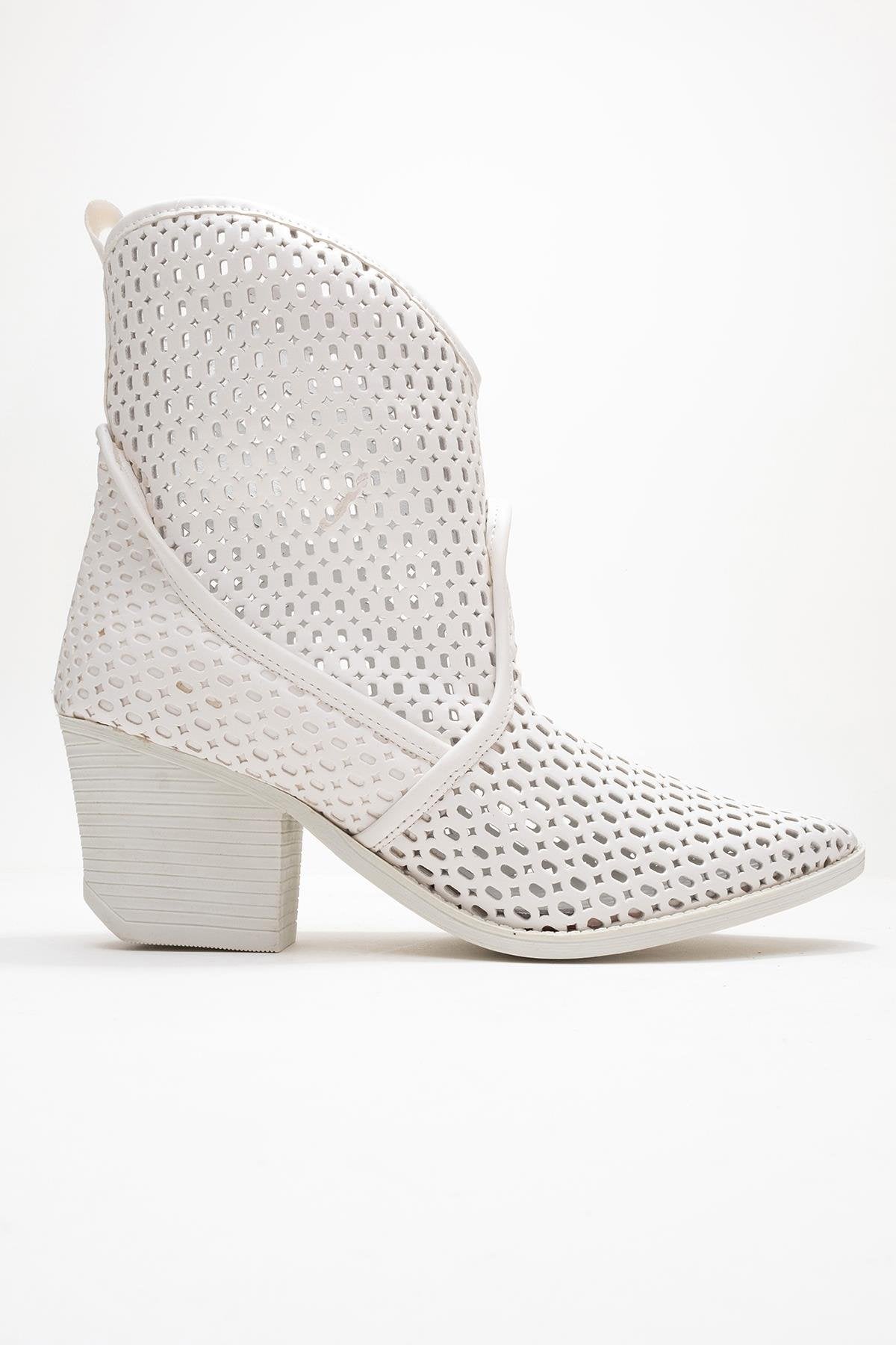 Pera White Block Heel Boot – top view showing leather, white, Vowalisse