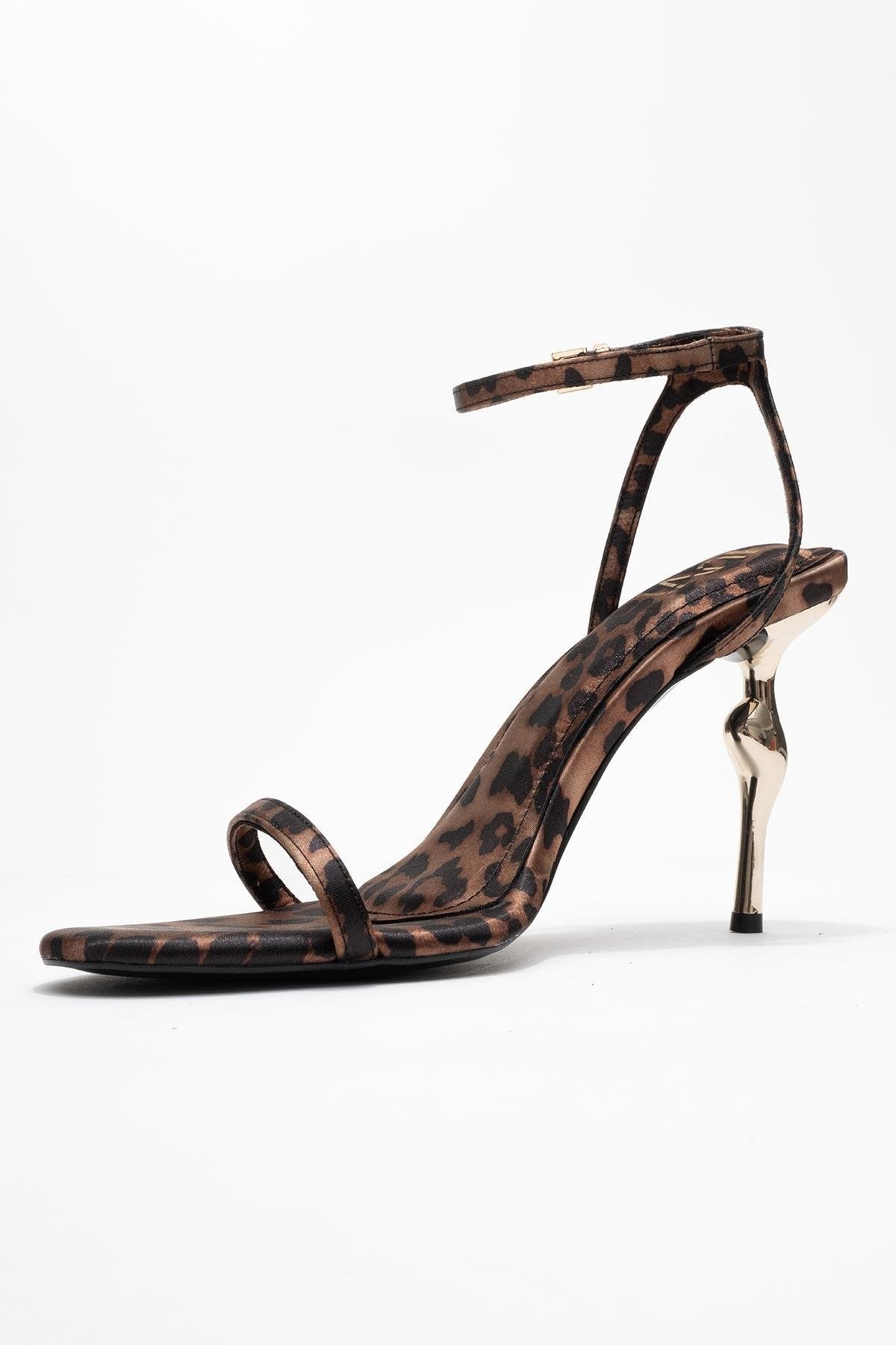 Jasmin - Black/Yellow Patterned Single-Band Stiletto Heel Shoe – heel view showing black, Vowalisse
