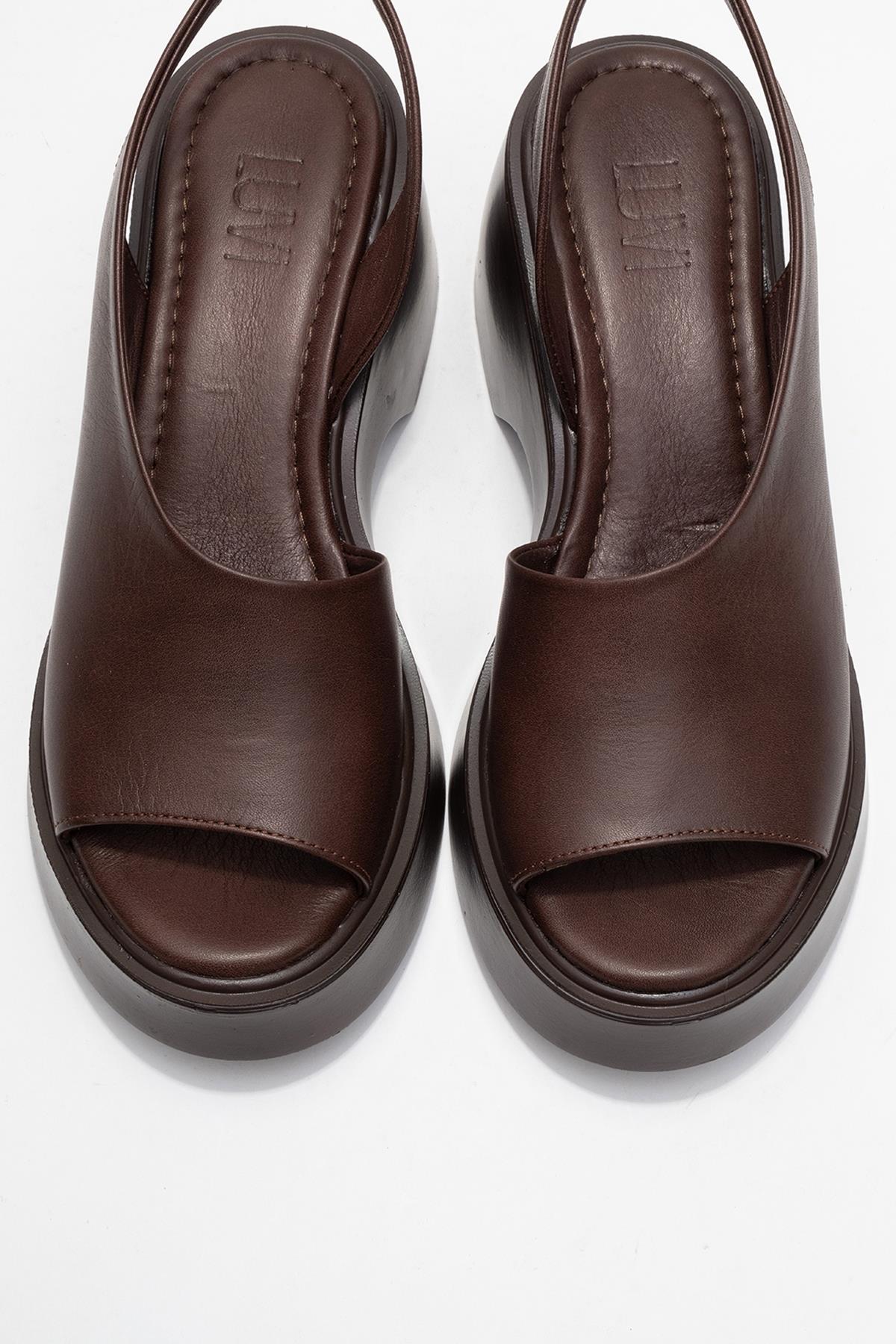 Roy - Cognac Genuine Leather Wedge Sandal – side view showing leather, Vowalisse