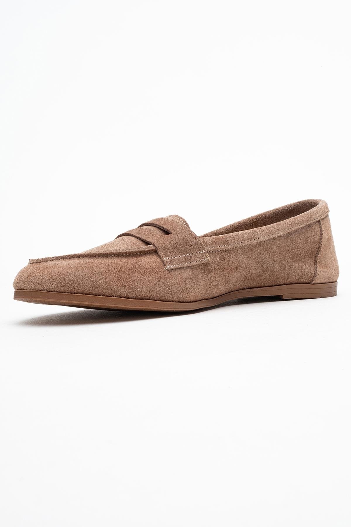 Dorothy - Light Brown Suede Leather Loafers – heel view showing leather, suede, Vowalisse