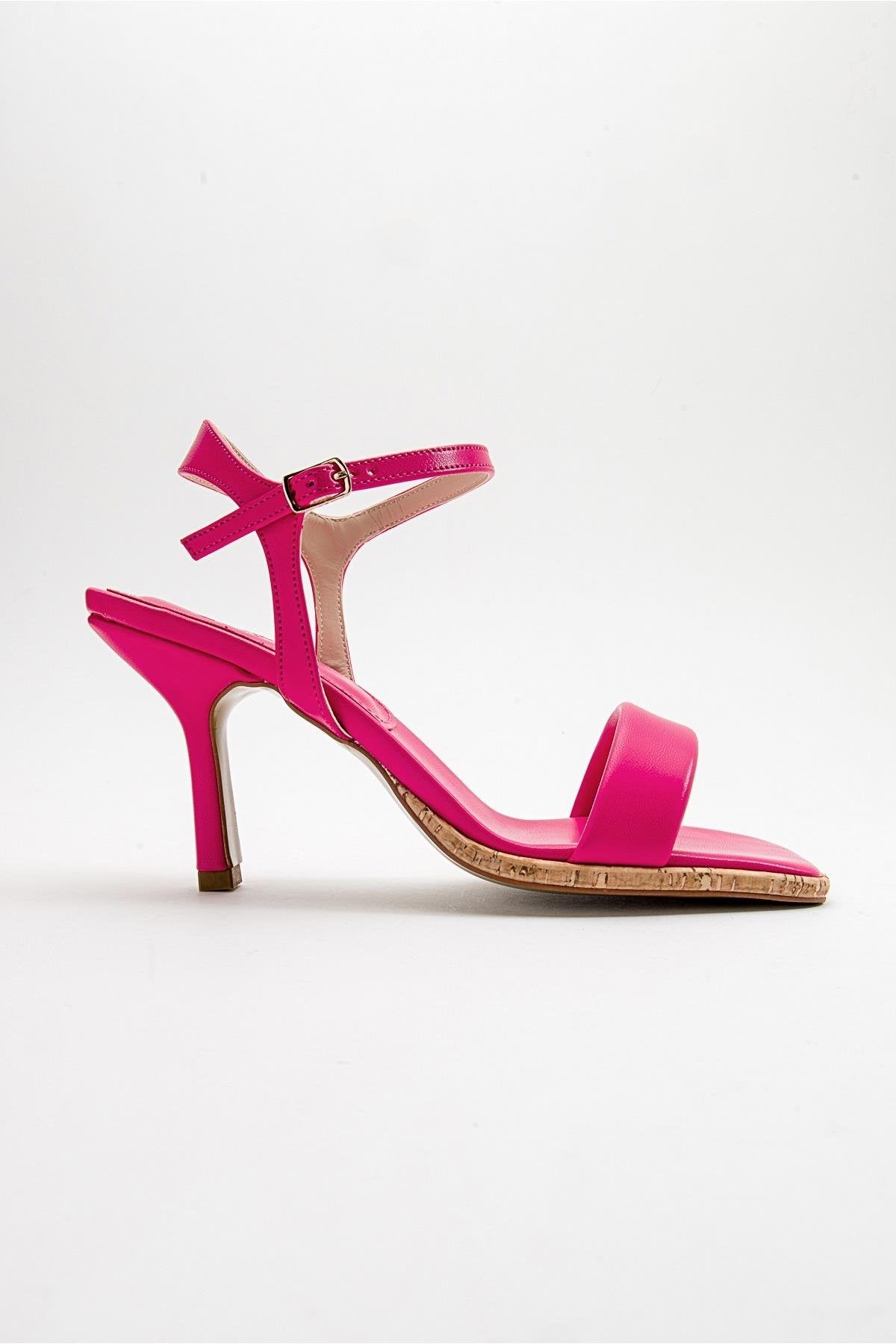 Novel - Fuchsia Heeled Shoe – top view showing leather, Vowalisse