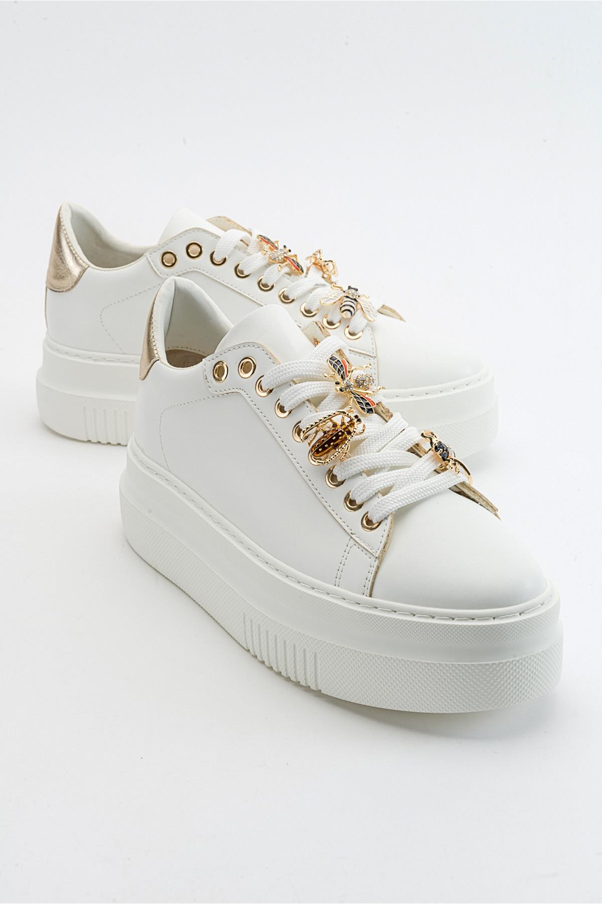 Ater - White Sneaker – front three-quarter view showing leather, white, Vowalisse