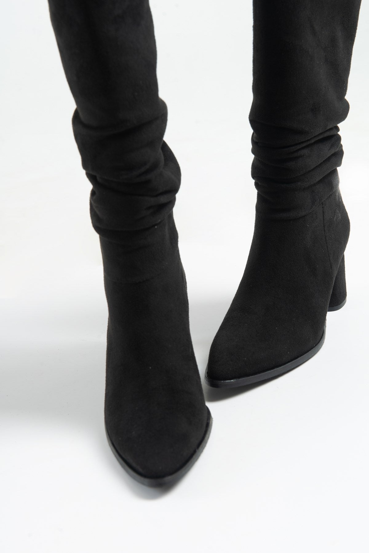 120 - Black Boot – back view showing leather, black, Vowalisse