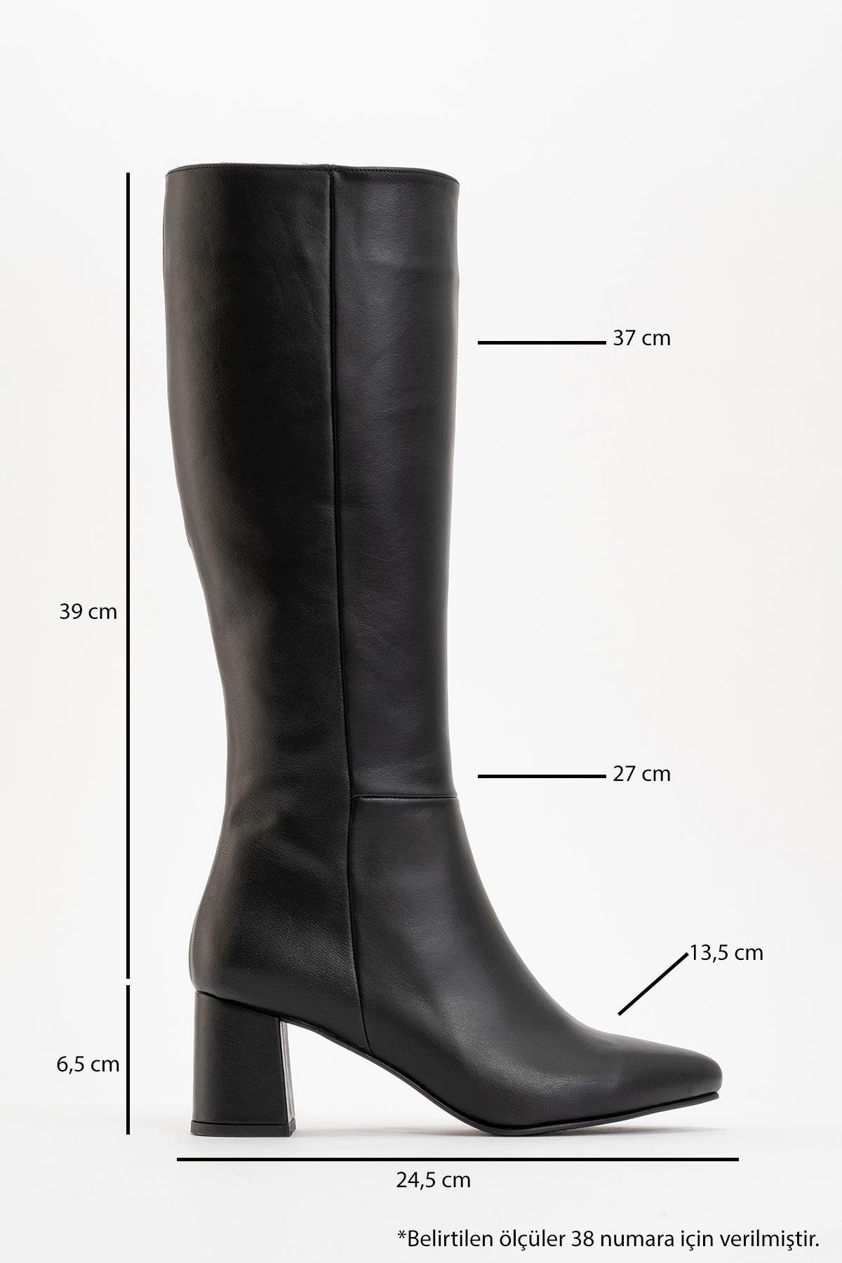 Sejas - Black Genuine Leather Heeled Boot – heel view showing leather, black, Vowalisse
