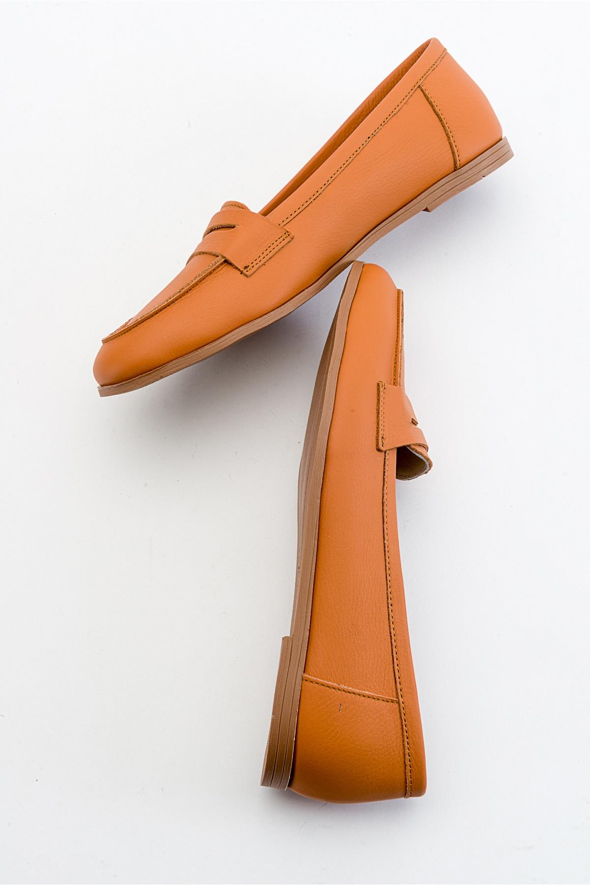 Dorothy - Orange Leather Loafers – back view showing leather, suede, Vowalisse
