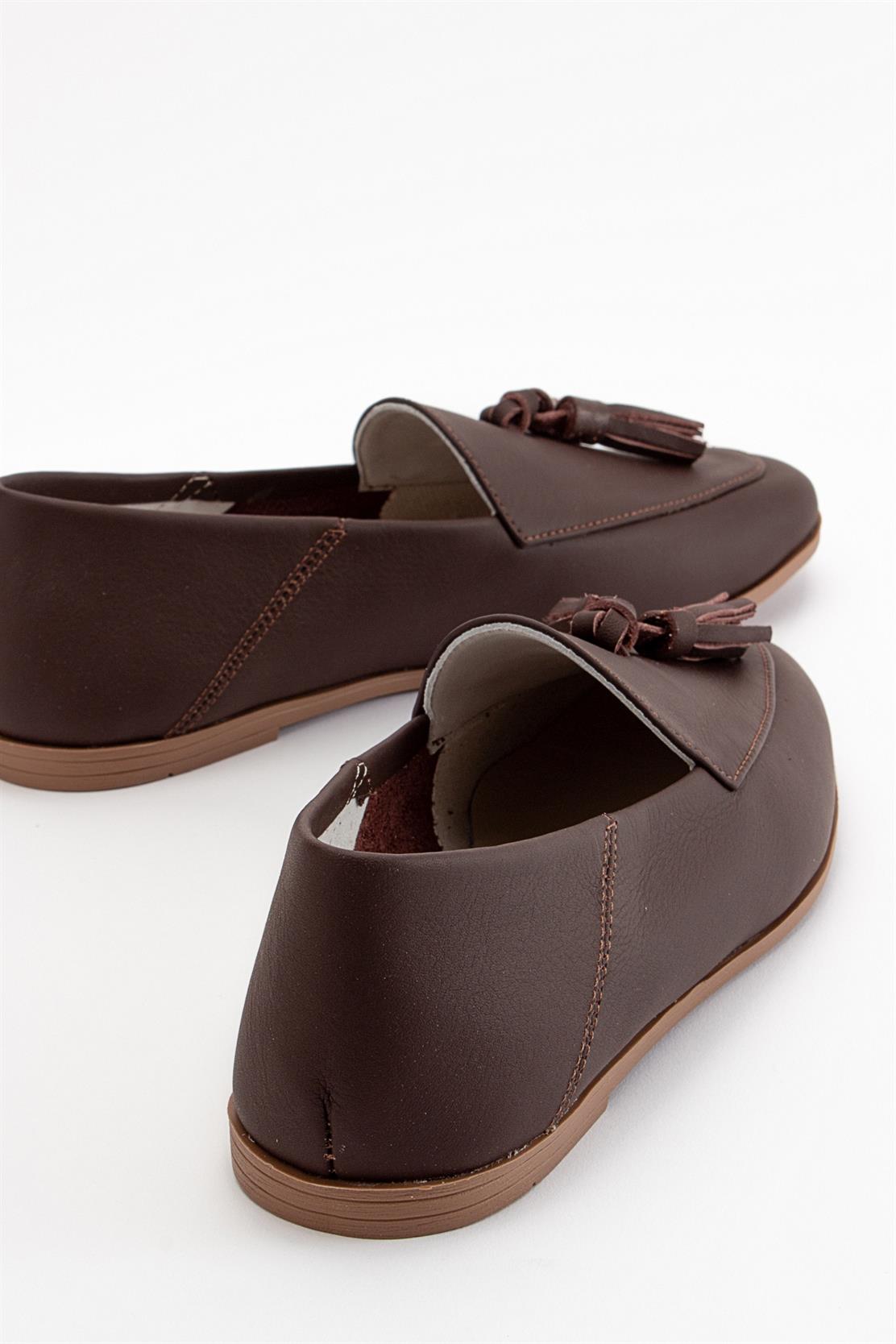 Mona - Brown Soft Leather Tassel Loafers – detail view showing leather, suede, red, Vowalisse