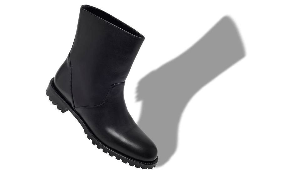 Lunette Lace Black Round Toe Ankle Boots