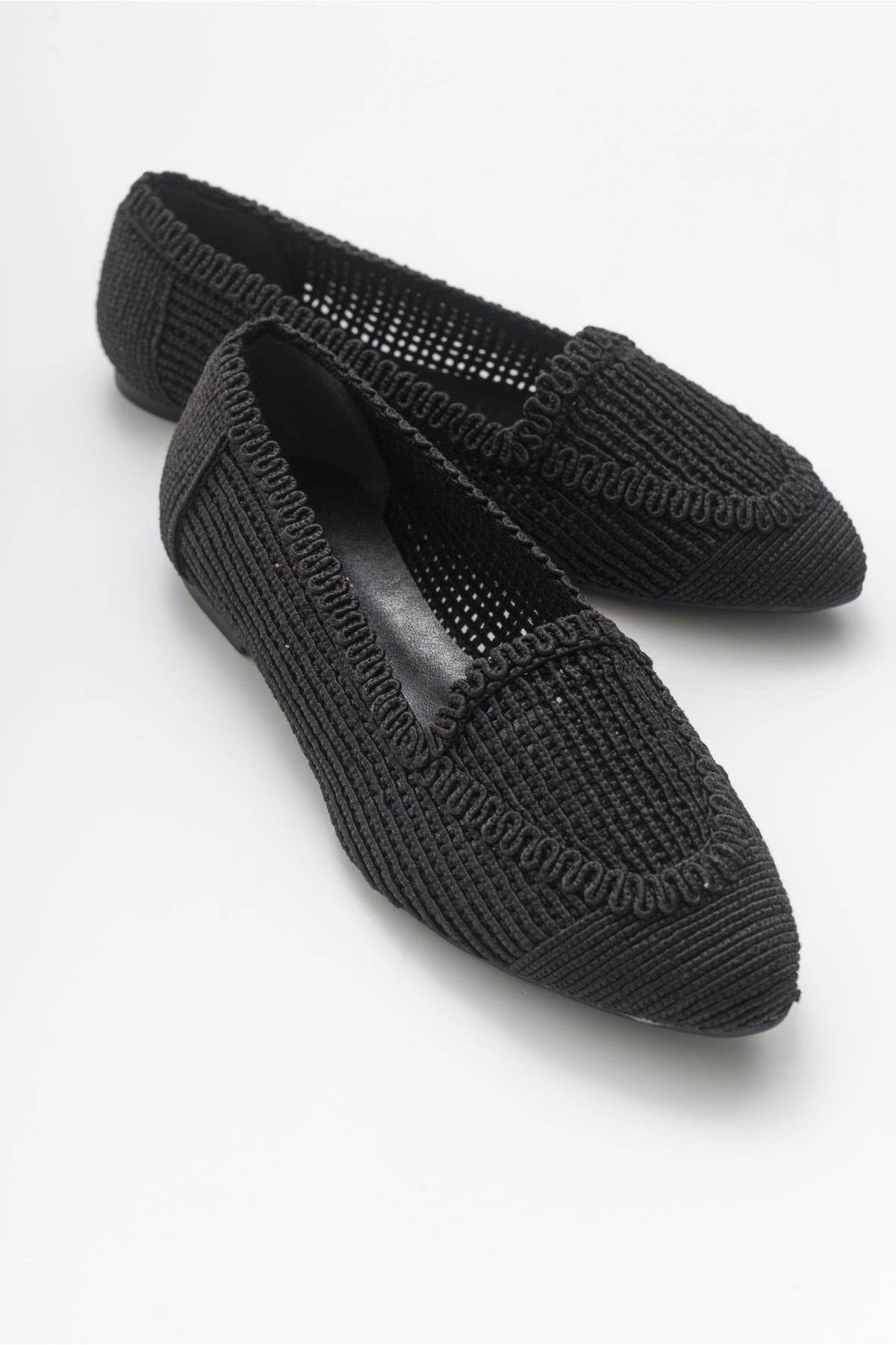 Mira Black Knit Ballet Flat – detail view showing leather, black, Vowalisse
