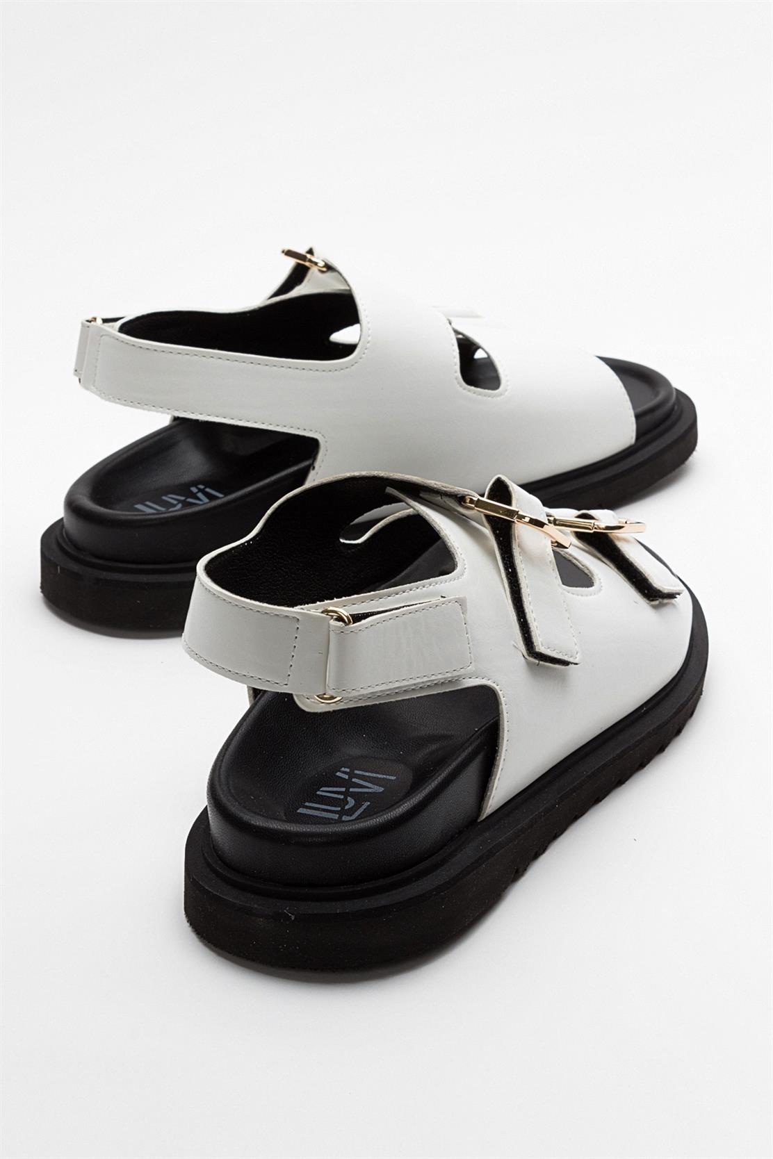 Hermosa - White Sandal – heel view showing leather, white, Vowalisse