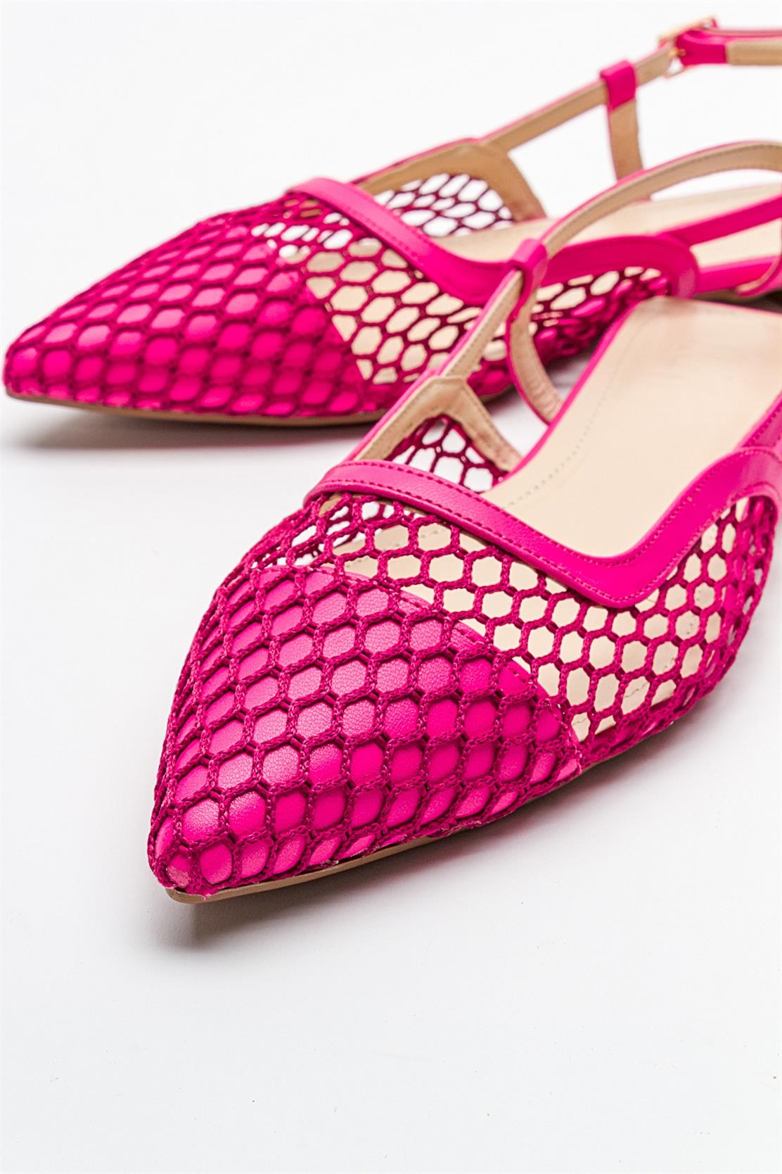 Brace Fuchsia Mesh Flat Sandal – side view showing leather, mesh, Vowalisse