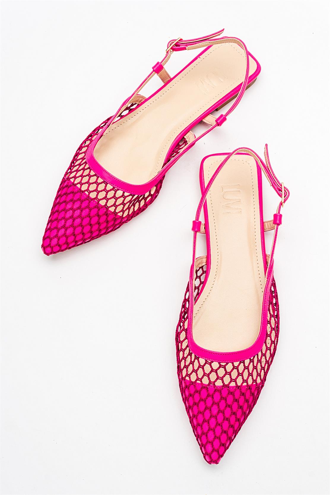 Brace Fuchsia Mesh Flat Sandal – detail view showing leather, mesh, Vowalisse