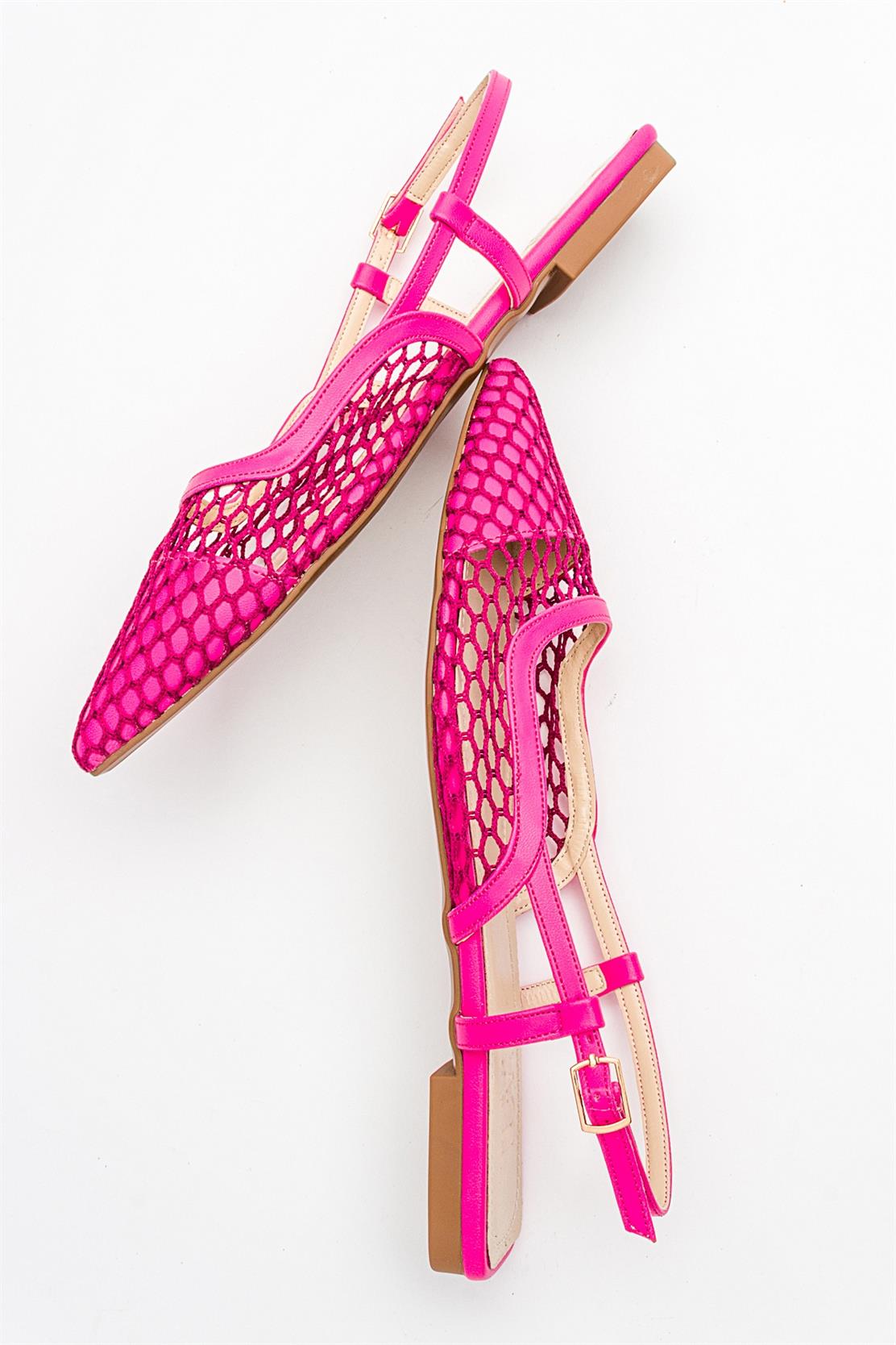 Brace Fuchsia Mesh Flat Sandal – heel view showing leather, mesh, Vowalisse