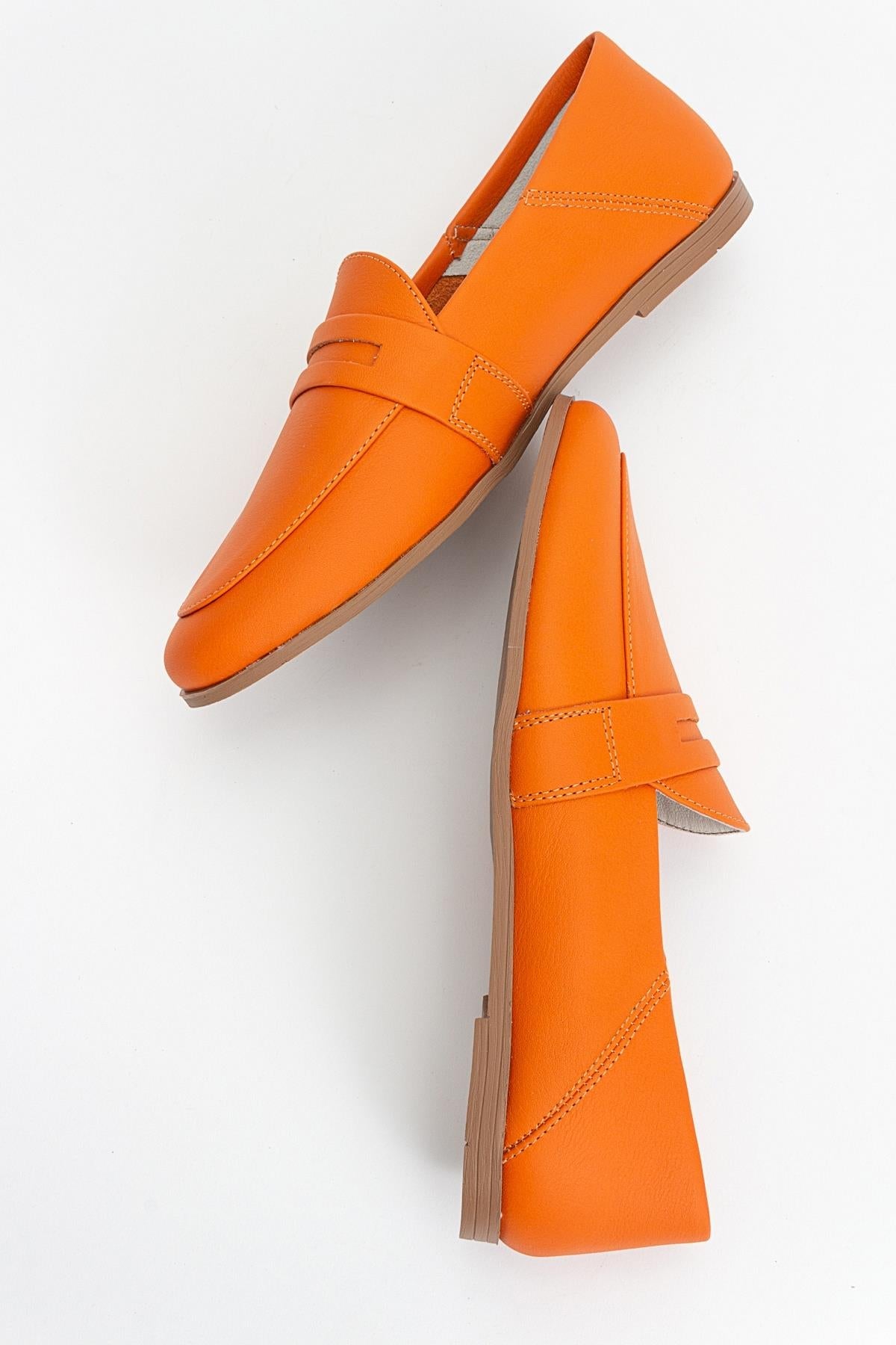 F05 - Orange Genuine Leather Loafer – heel view showing leather, Vowalisse