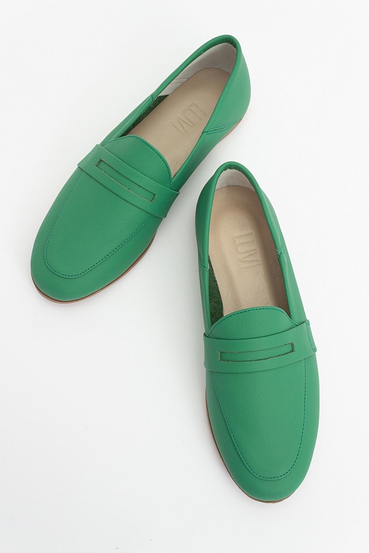 F05 - Green Genuine Leather Loafer – side view showing leather, green, Vowalisse