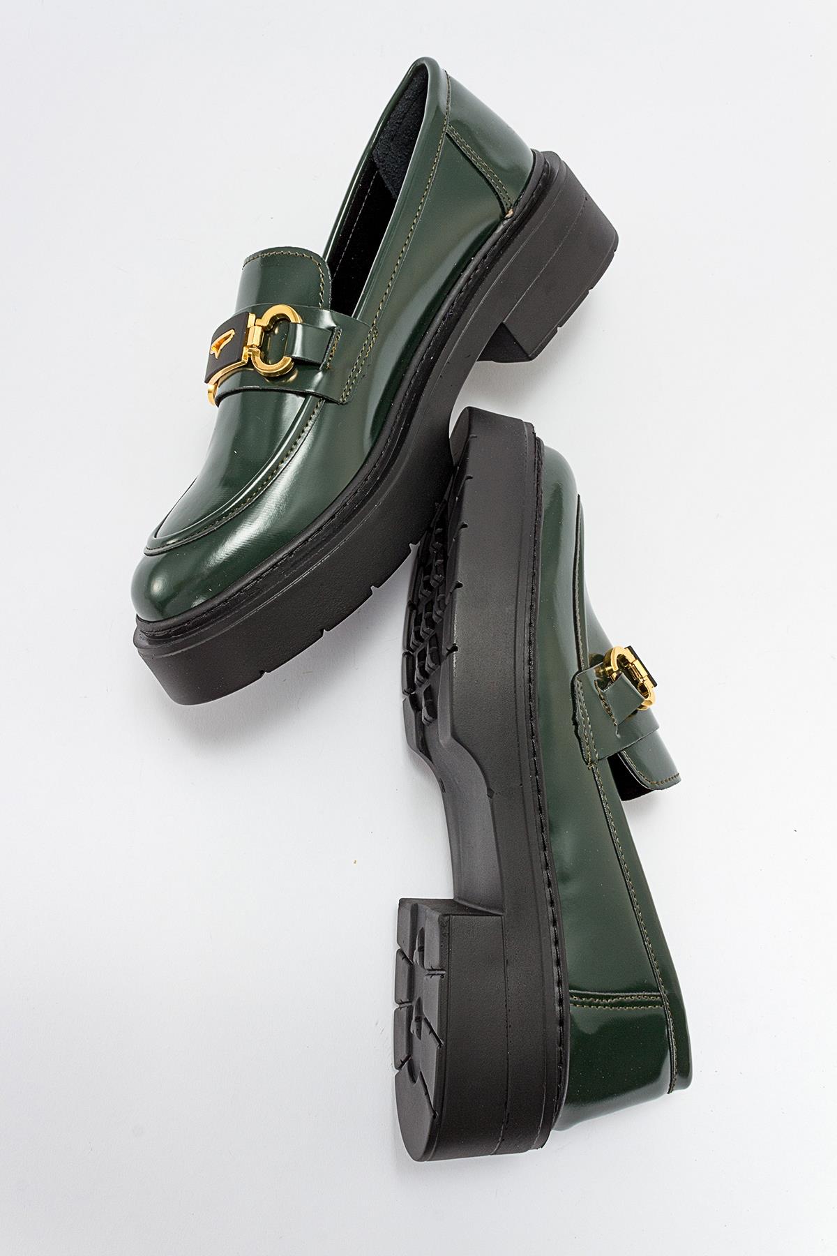 Unte - Green Loafer – top view showing leather, green, Vowalisse