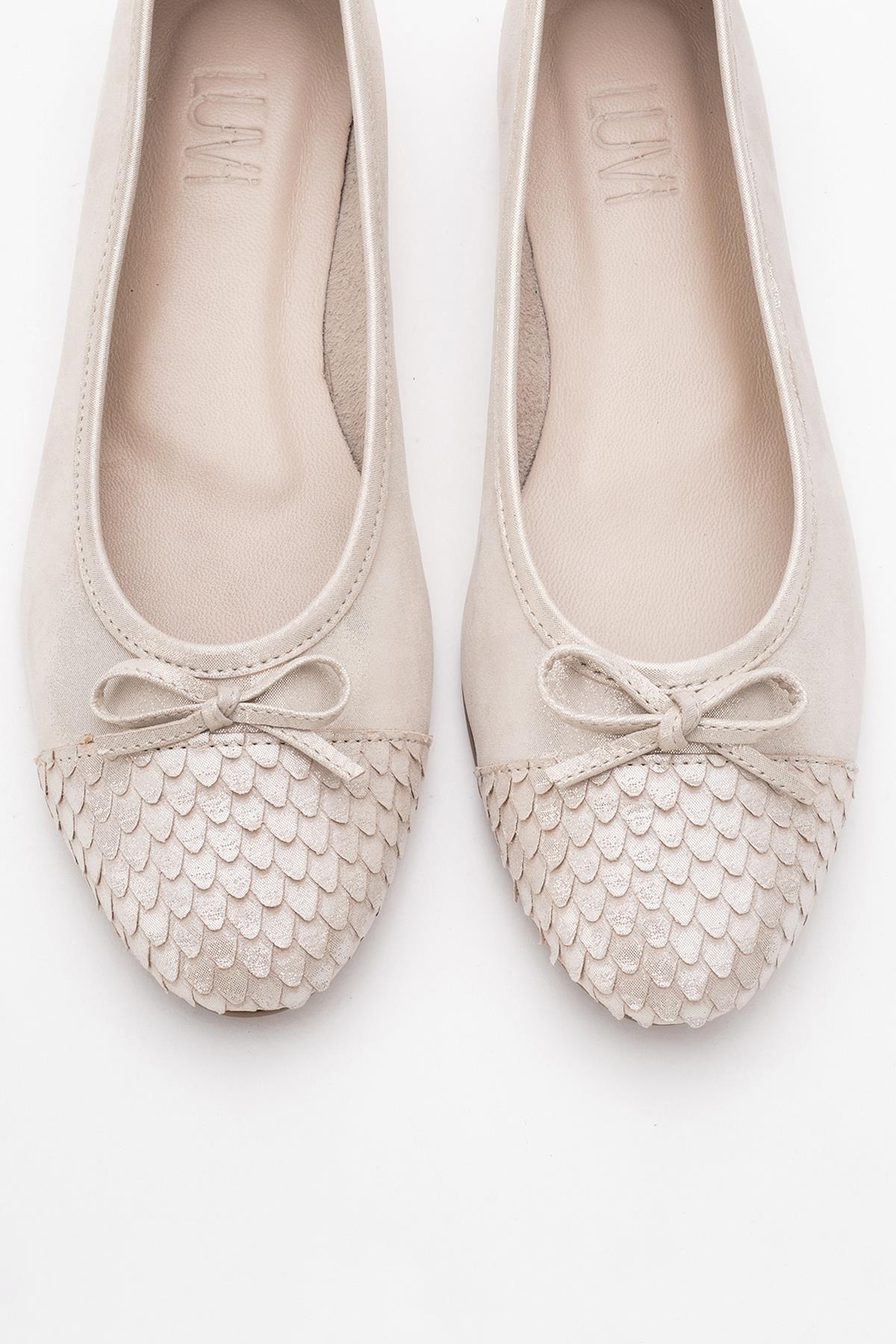 02 - Beige Glitter Genuine Leather Ballet Flat – heel view showing leather, glitter, Vowalisse