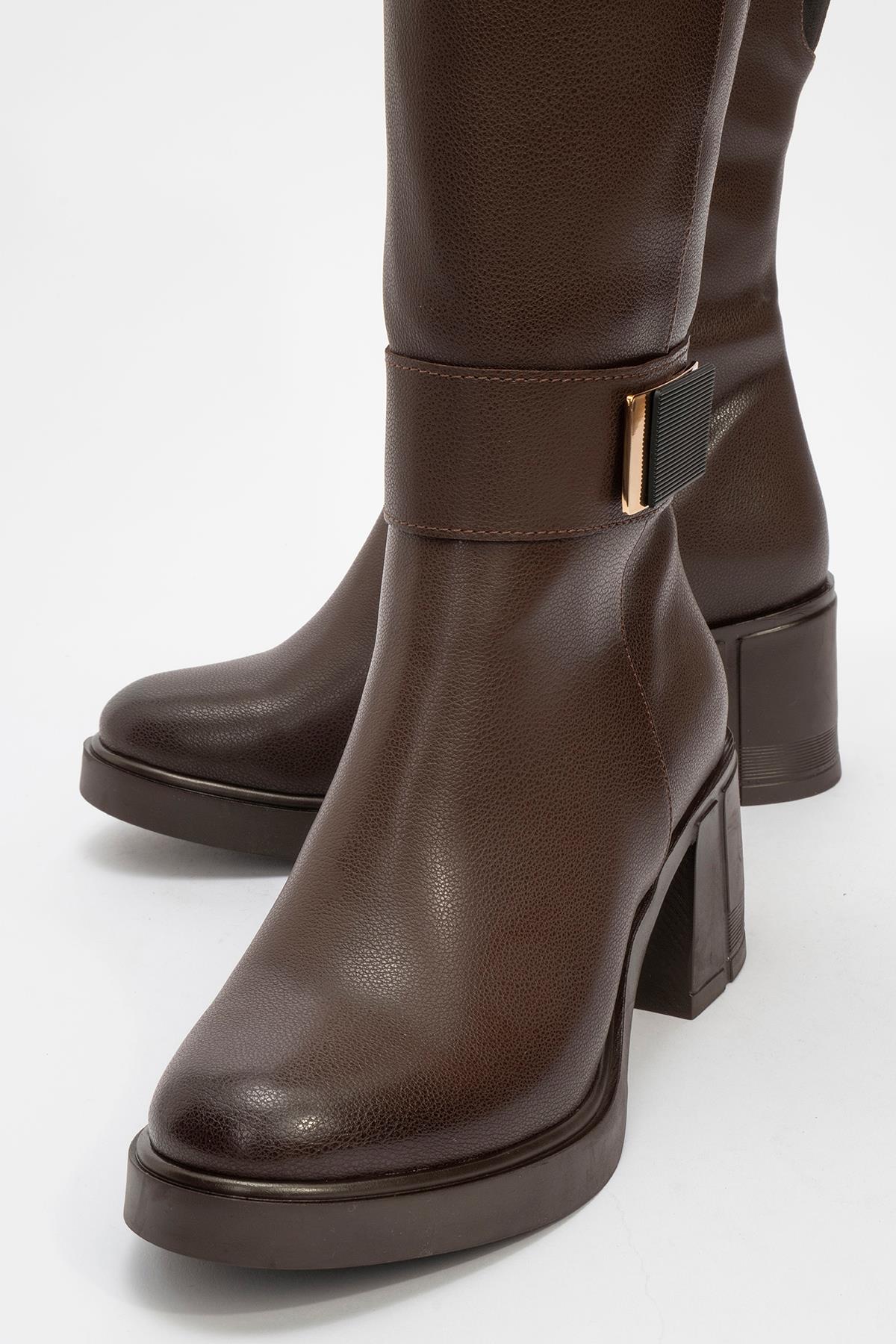 Moreni - Cognac Block Heel Knee-High Boot – detail view showing leather, Vowalisse