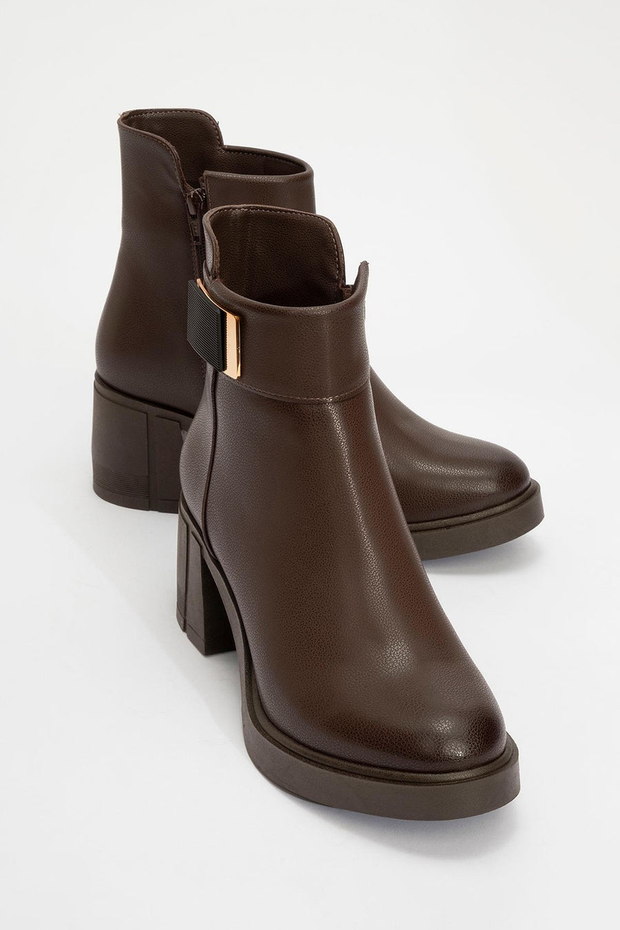 Rashe - Brown Buckled Block Heel Boot