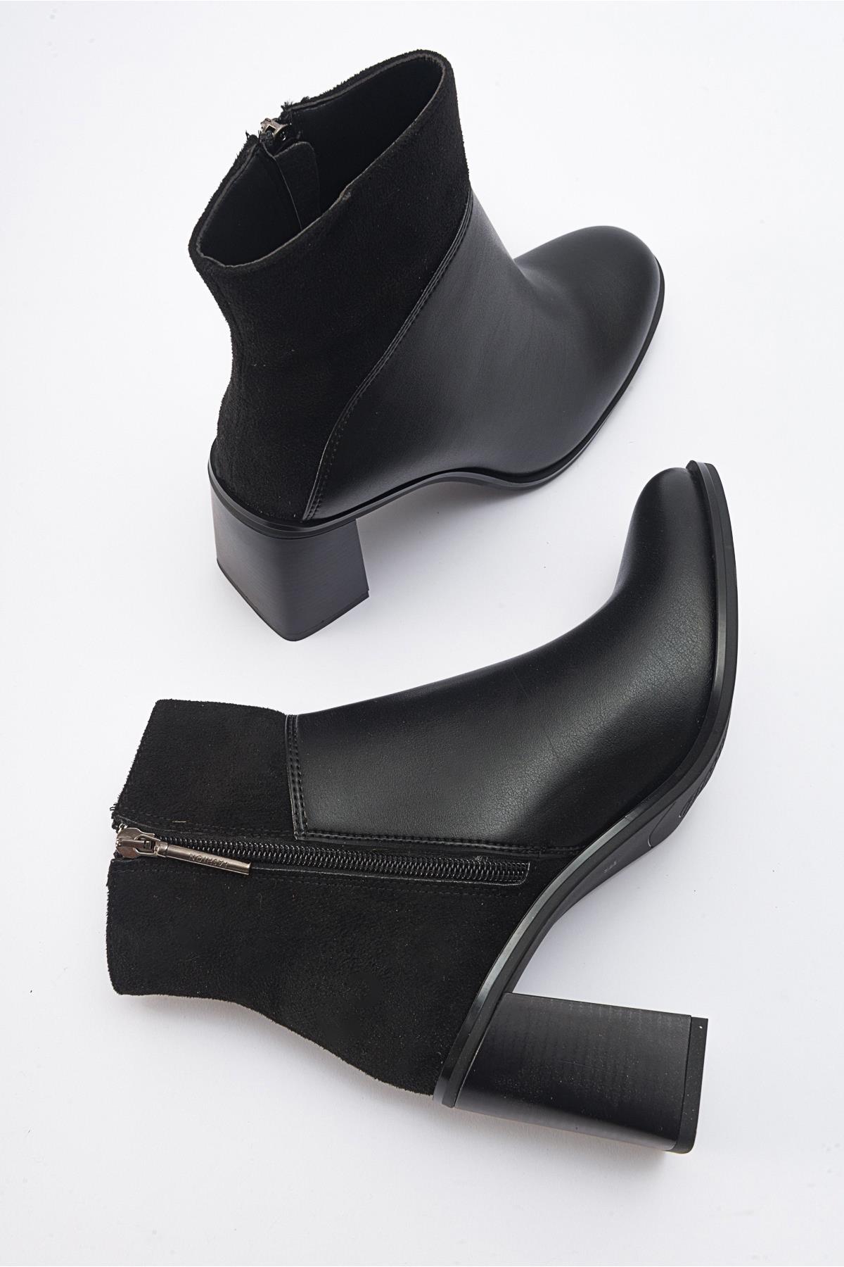 Ropa - Black Heeled Boot – side view showing leather, black, Vowalisse