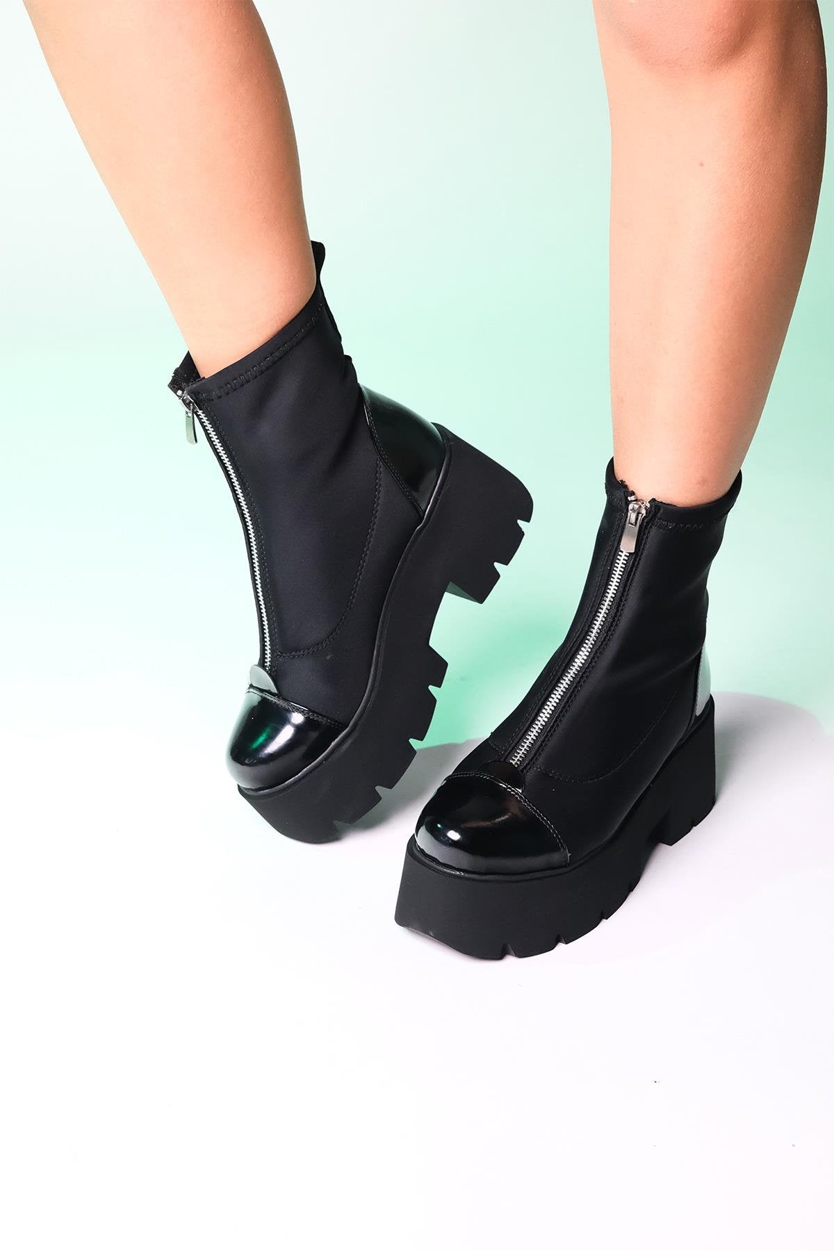 Bray Black Patent Chunky Boot – side view showing leather, black, red, Vowalisse