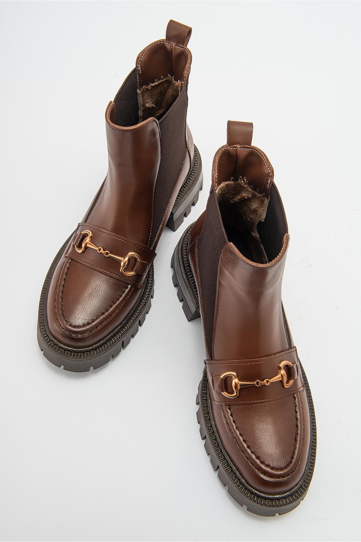 Vesper Cognac Brown Buckled Chelsea Boot – side view showing leather, Vowalisse