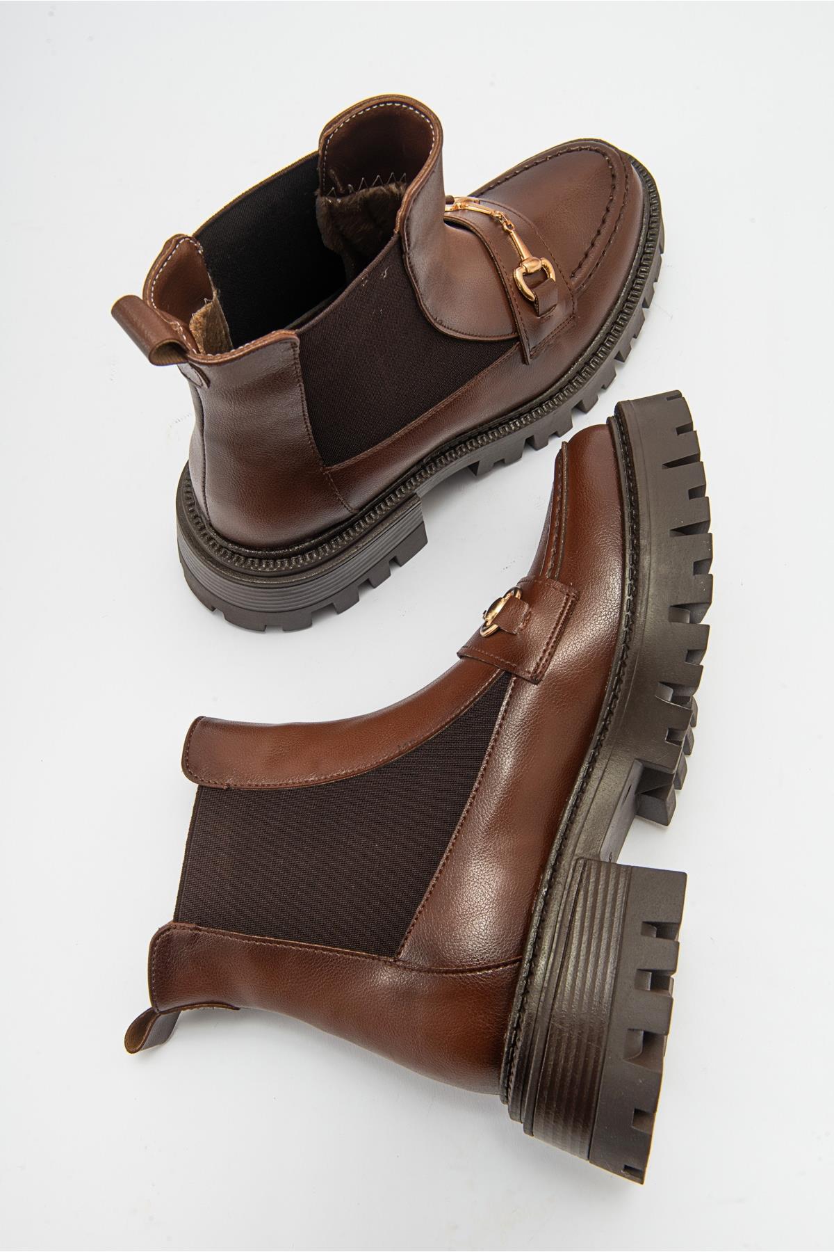 Vesper Cognac Brown Buckled Chelsea Boot – detail view showing leather, Vowalisse