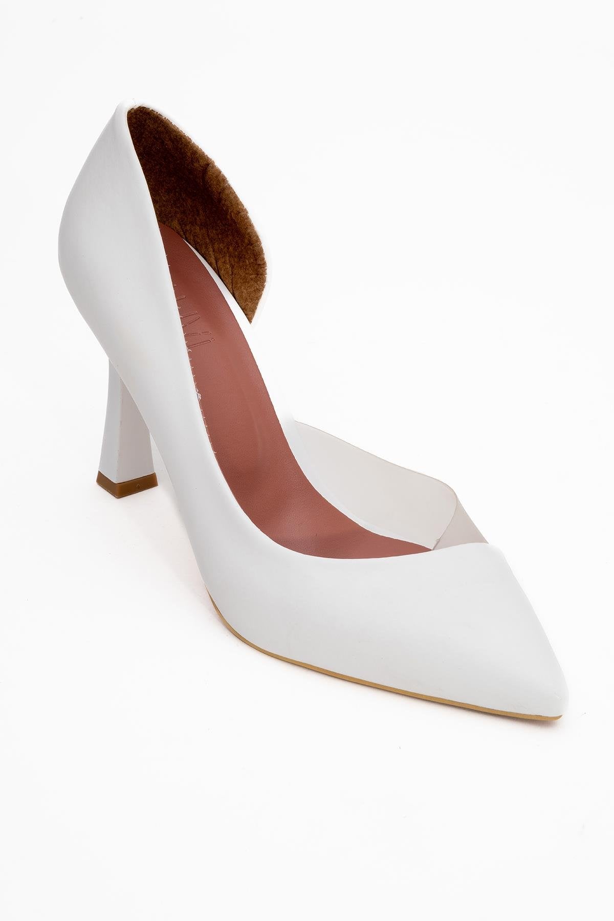 Ursula - White Heeled Shoe – detail view showing leather, white, Vowalisse