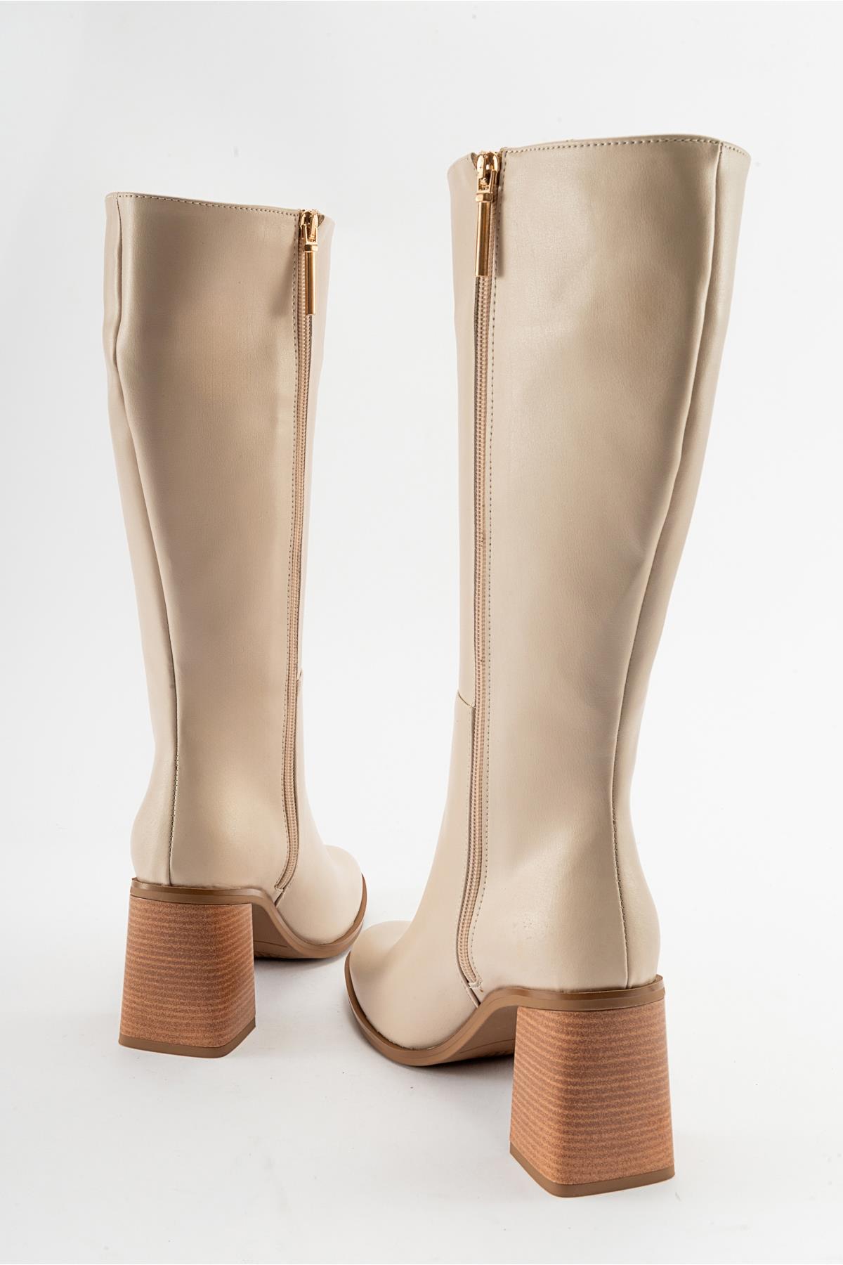 Maranta - Beige Heeled Knee-High Boot – heel view showing leather, Vowalisse