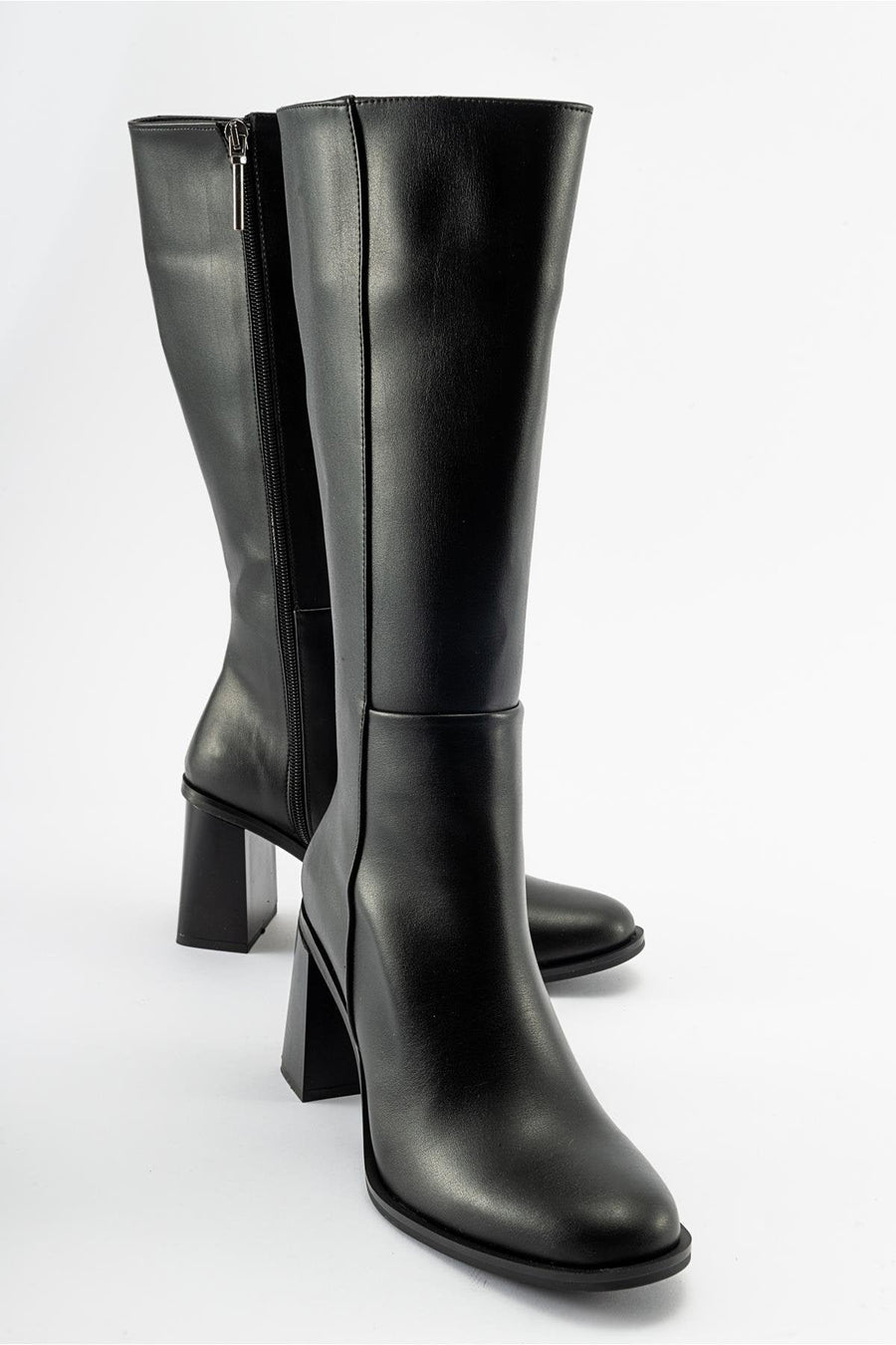 Maranta - Black Heeled Knee-High Boot
