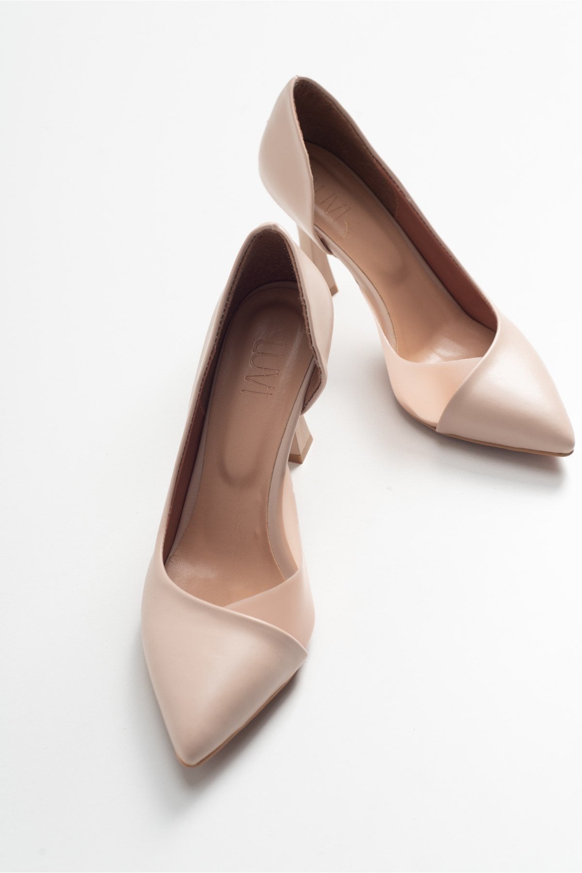 Ursula - Nude Heeled Shoe – detail view showing leather, nude, Vowalisse