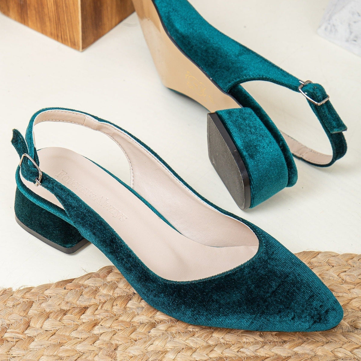 Emma - Green Velvet Slingback Shoes – detail view showing velvet, green, Vowalisse