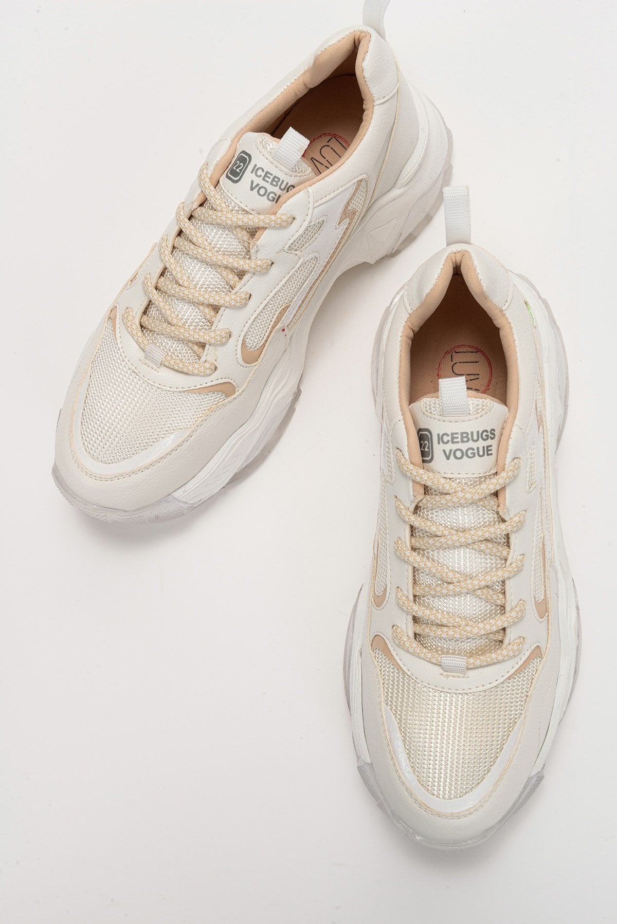 Europa - White Sneaker – heel view showing leather, white, Vowalisse